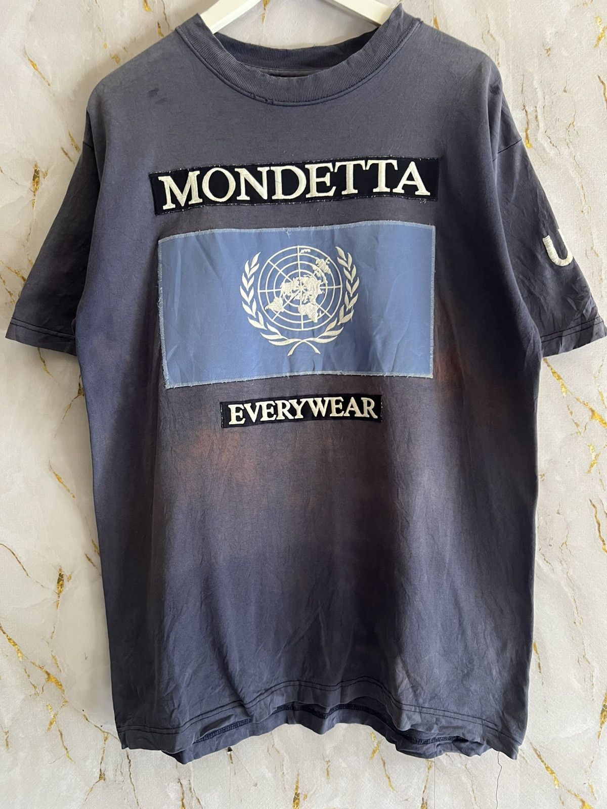 Mondetta Vintage Mondetta T-Shirt – 90s World Flag Graphic Streetwear Size US XL / EU 56 / 4 - 1 Thumbnail
