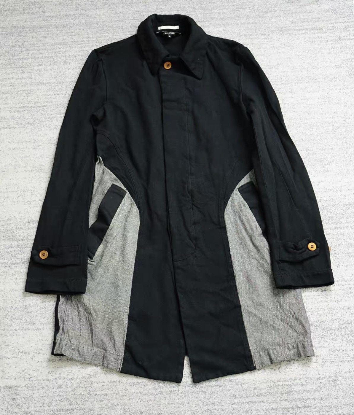Comme des Garcons Comme des Garçons Polyester Paneled Mid-Long Coat Size US S / EU 44-46 / 1 - 1 Thumbnail