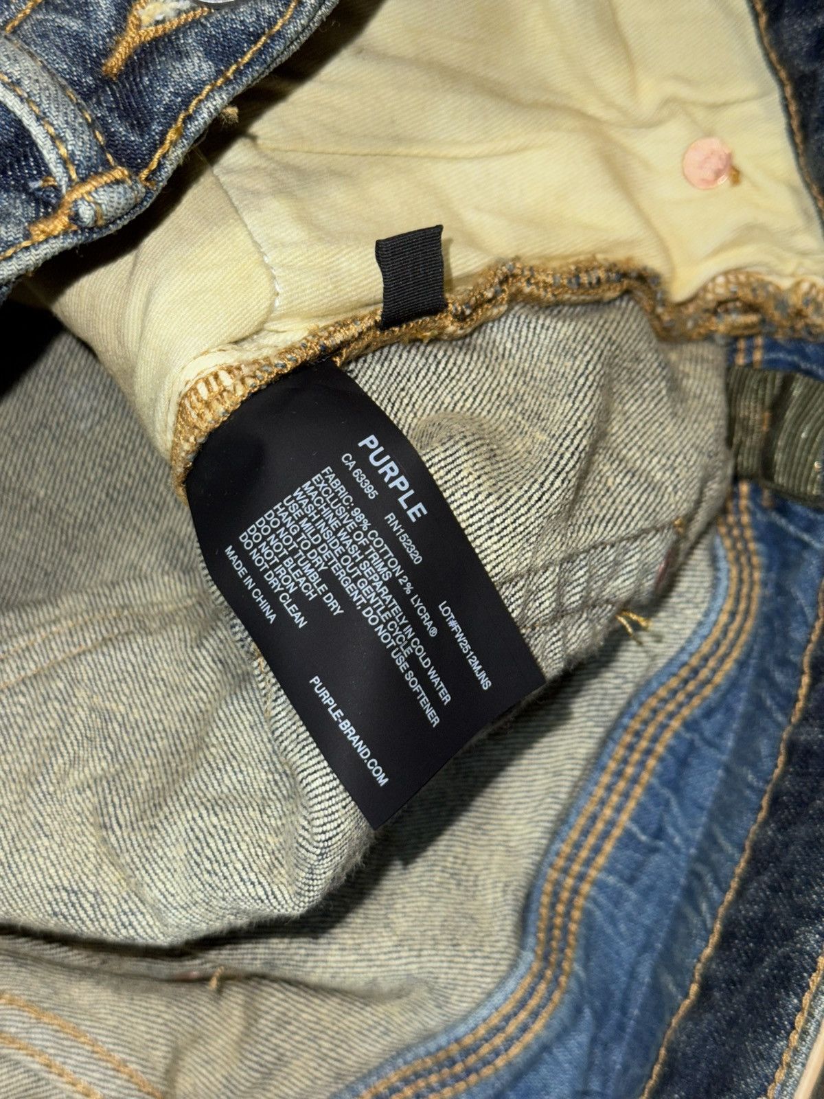 Purple Brand PURPLE BRAND DISTRESSED FADE AGED JEANS Size US 32 / EU 48 - 20 Thumbnail
