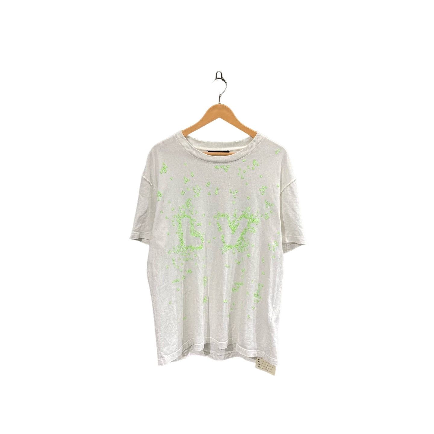 Louis Vuitton Louis Vuitton Embroidered Airplane LV T-Shirt XL Size US XL / EU 56 / 4 - 1 Thumbnail