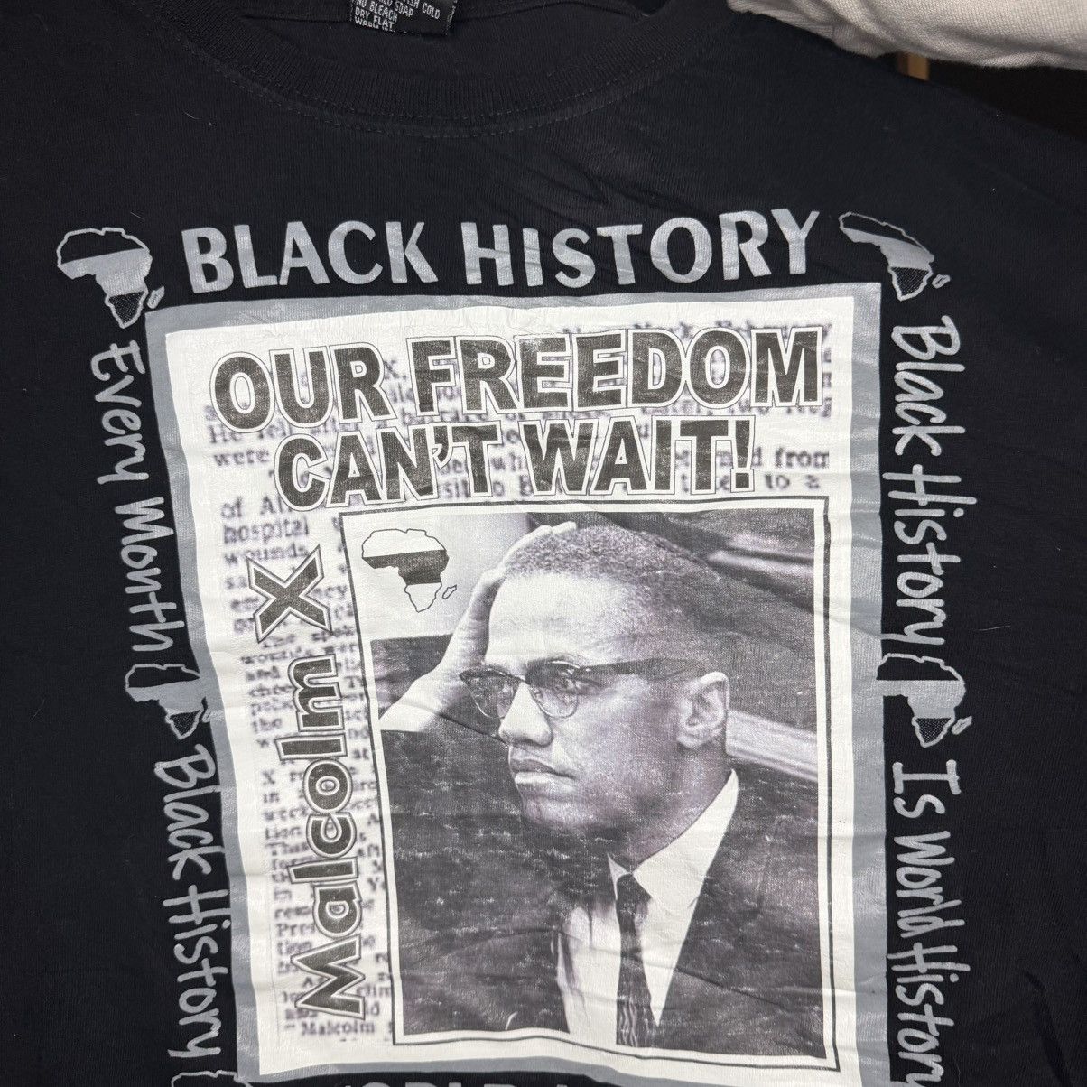 Other Vintage Black History Month Malcom X T Shirt BHM Size US XL / EU 56 / 4 - 2 Thumbnail