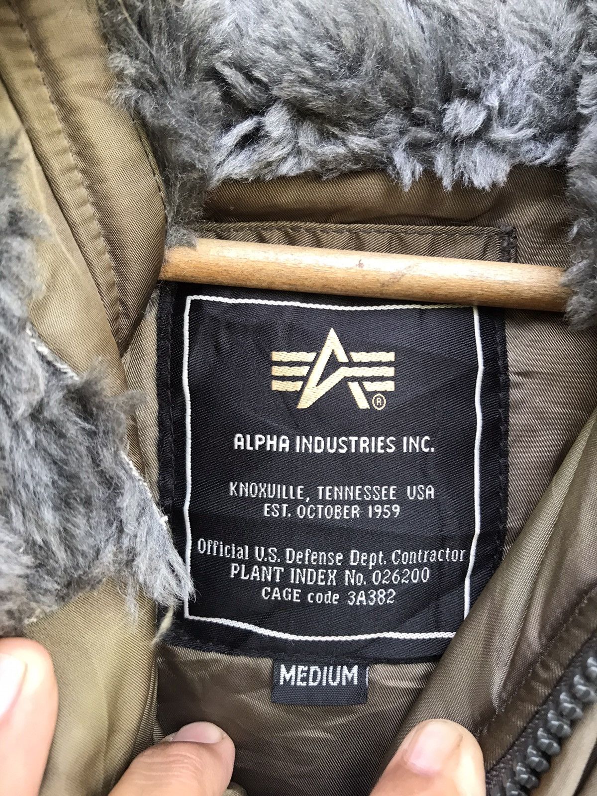 Alpha Industries × Schott VINTAGE ALPHA INDUSTRIES WINTER SESSION SYN FADED JACKET Size US L / EU 52-54 / 3 - 10 Thumbnail