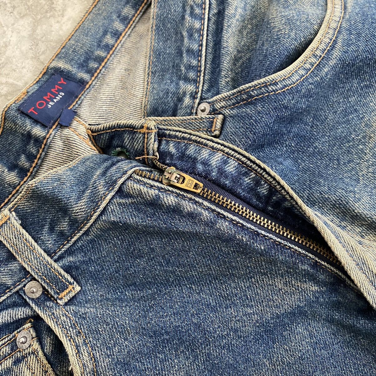 Tommy Hilfiger VTG 90’s Tommy Hilfiger Mud Blue Dirty Baggy Denim Jeans Size US 32 / EU 48 - 12 Thumbnail