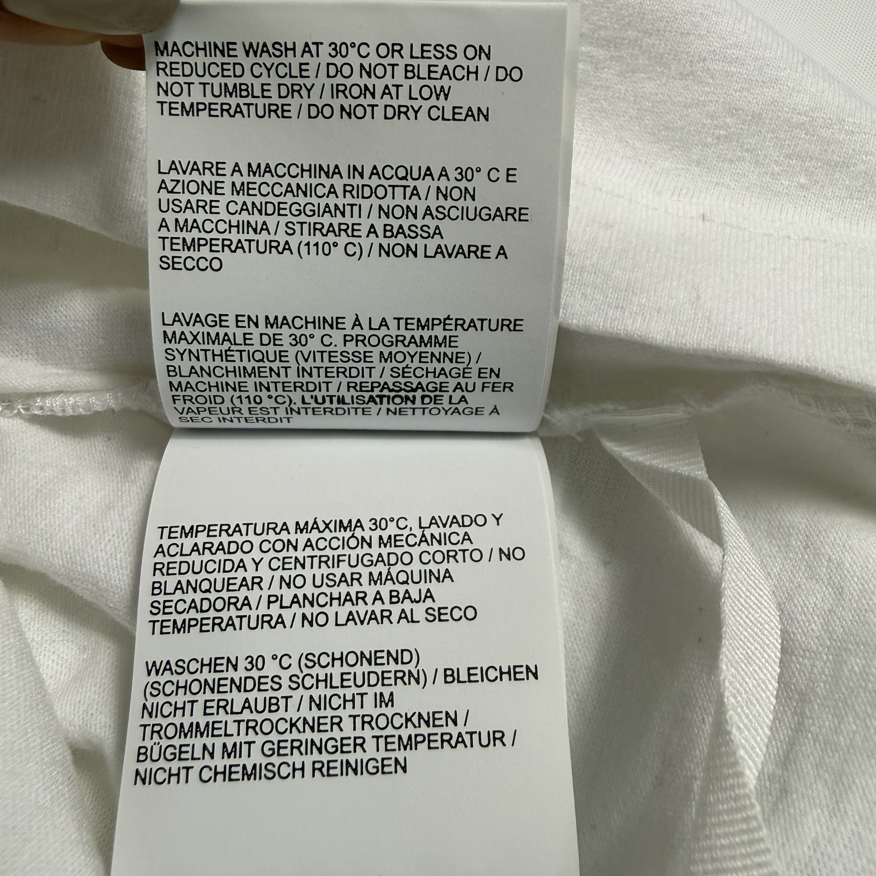 Off-White Off-White Bulldozer Globe Arrows Graphic T-Shirt White Size US L / EU 52-54 / 3 - 9 Thumbnail