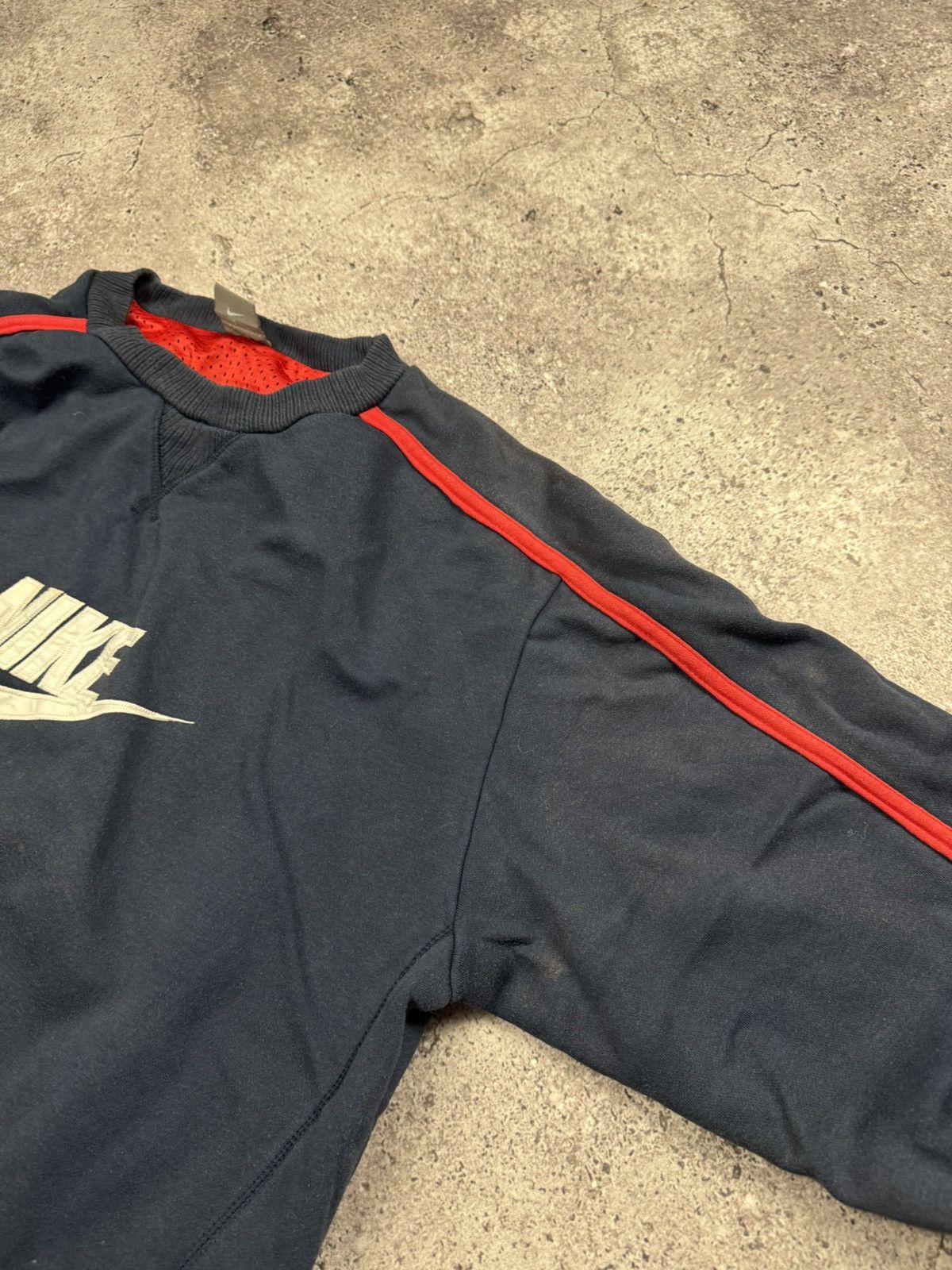 Nike Rare! Vintage Nike Big Logo Sweatshirt 90s Y2K Embroidered Size US XL / EU 56 / 4 - 5 Thumbnail