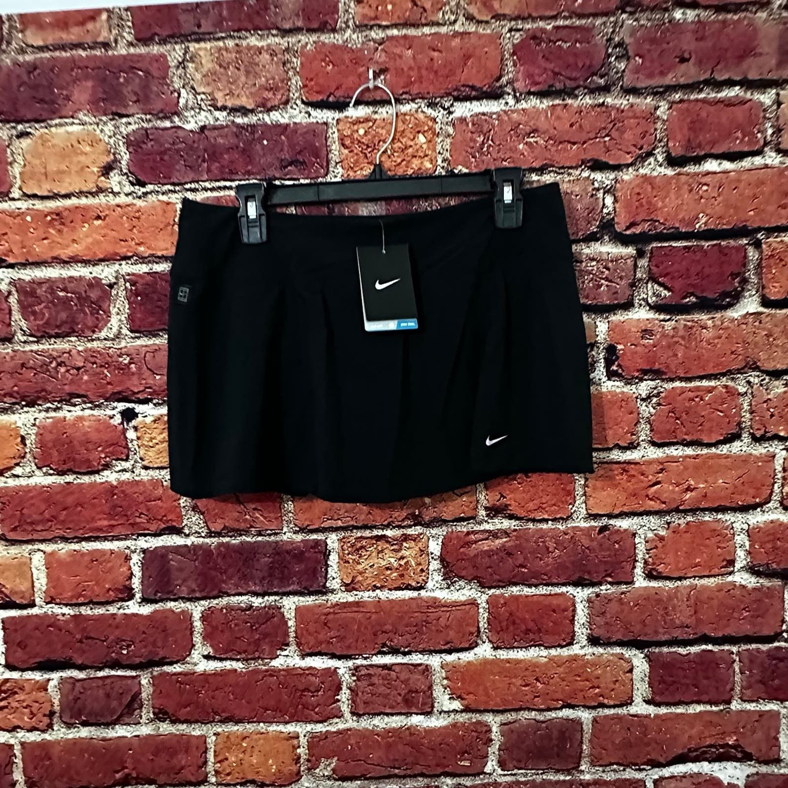 Nike Black Nike tennis skort Size 34" / US 12 / IT 48 - 1 Thumbnail