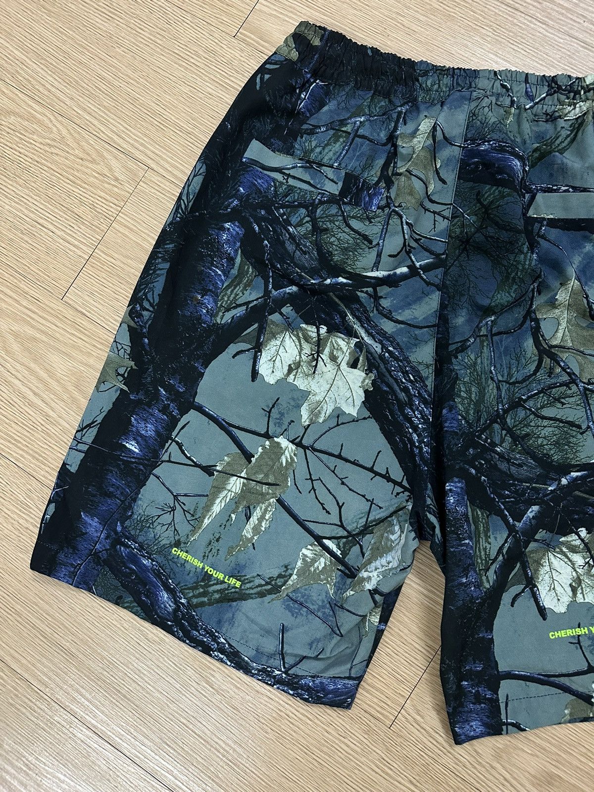 Realtree Very Beautiful Black Truth Real Tree Outdoor Shorts Size US 32 / EU 48 - 10 Thumbnail