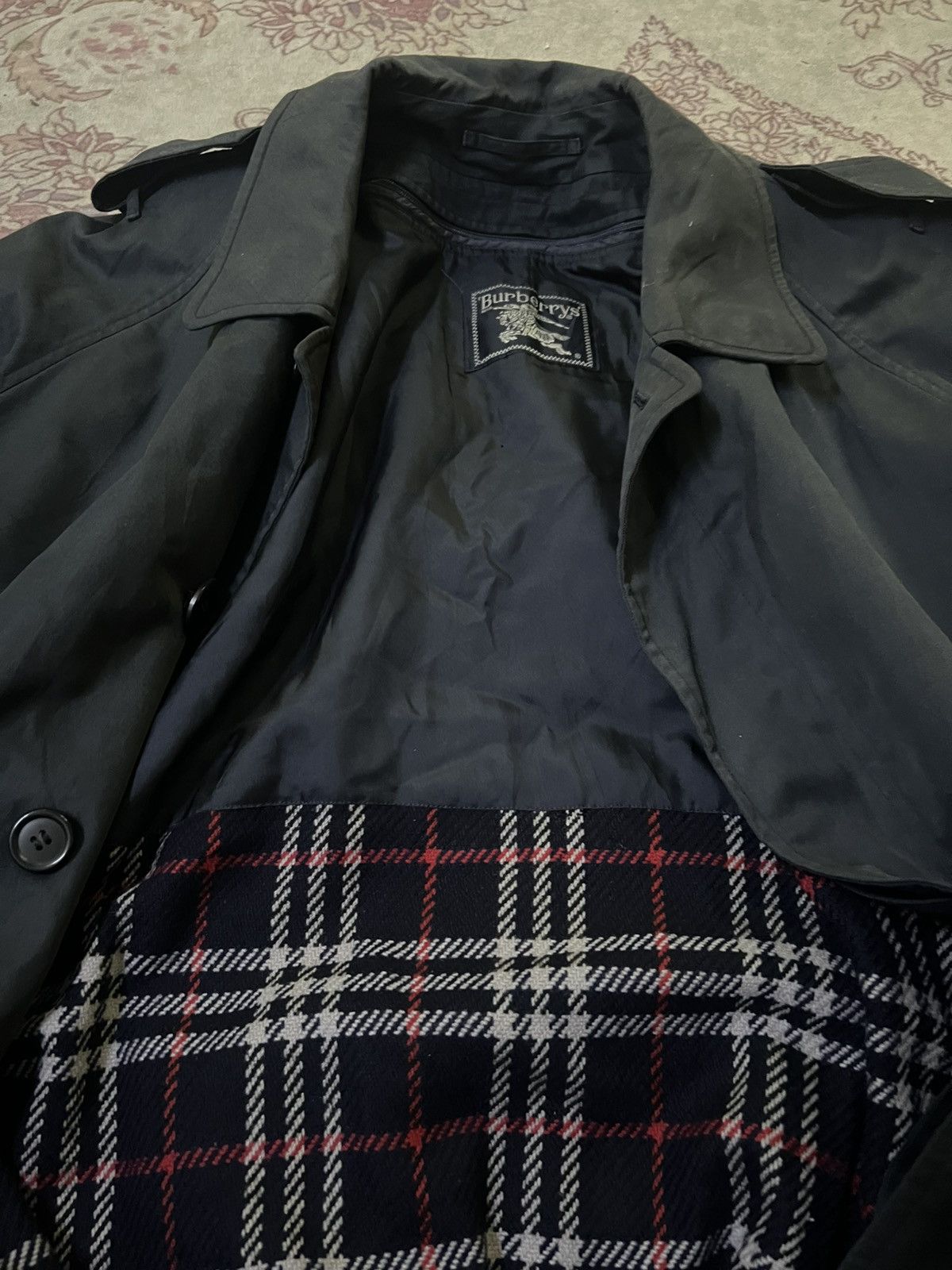 Burberry VINTAGE BURBERRYS'90s ARCHIVE SANYO SHOKAI TRENCH COAT CTK83 Size US XL / EU 56 / 4 - 23 Thumbnail