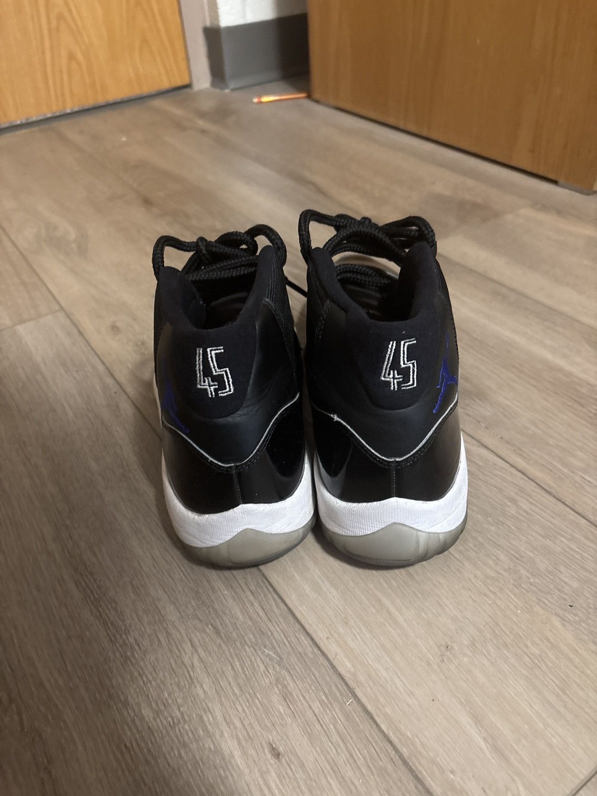 Jordan Brand Air Jordan 11 Retro Space Jam (2016) Size US 11.5 / EU 44-45 - 3 Thumbnail