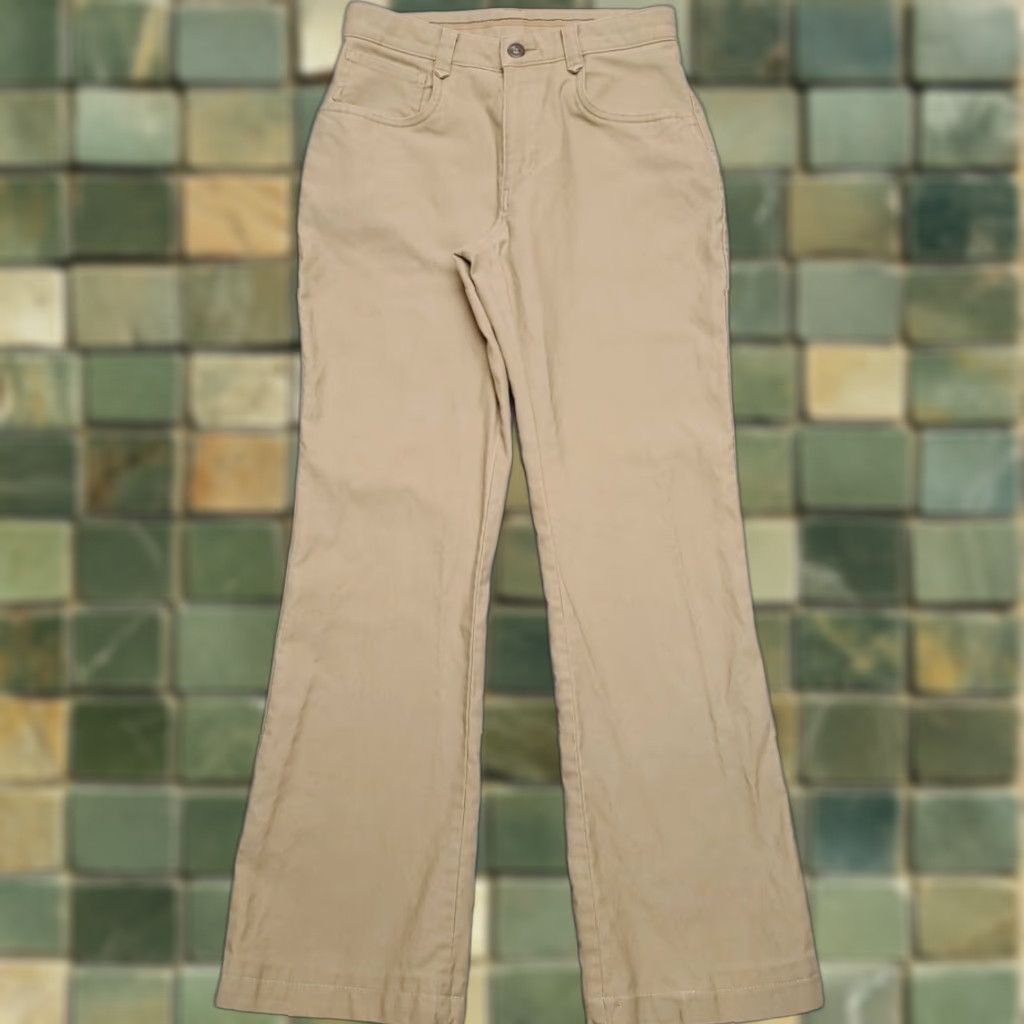 Patagonia VINTAGE Patagonia Pants Womens 27x28 Corduroy Boot Cut Retro 80s 90s Beige Pockets Chino Cotton Solid Front Zip Womens Size 27" / US 4 / IT 40 - 1 Thumbnail