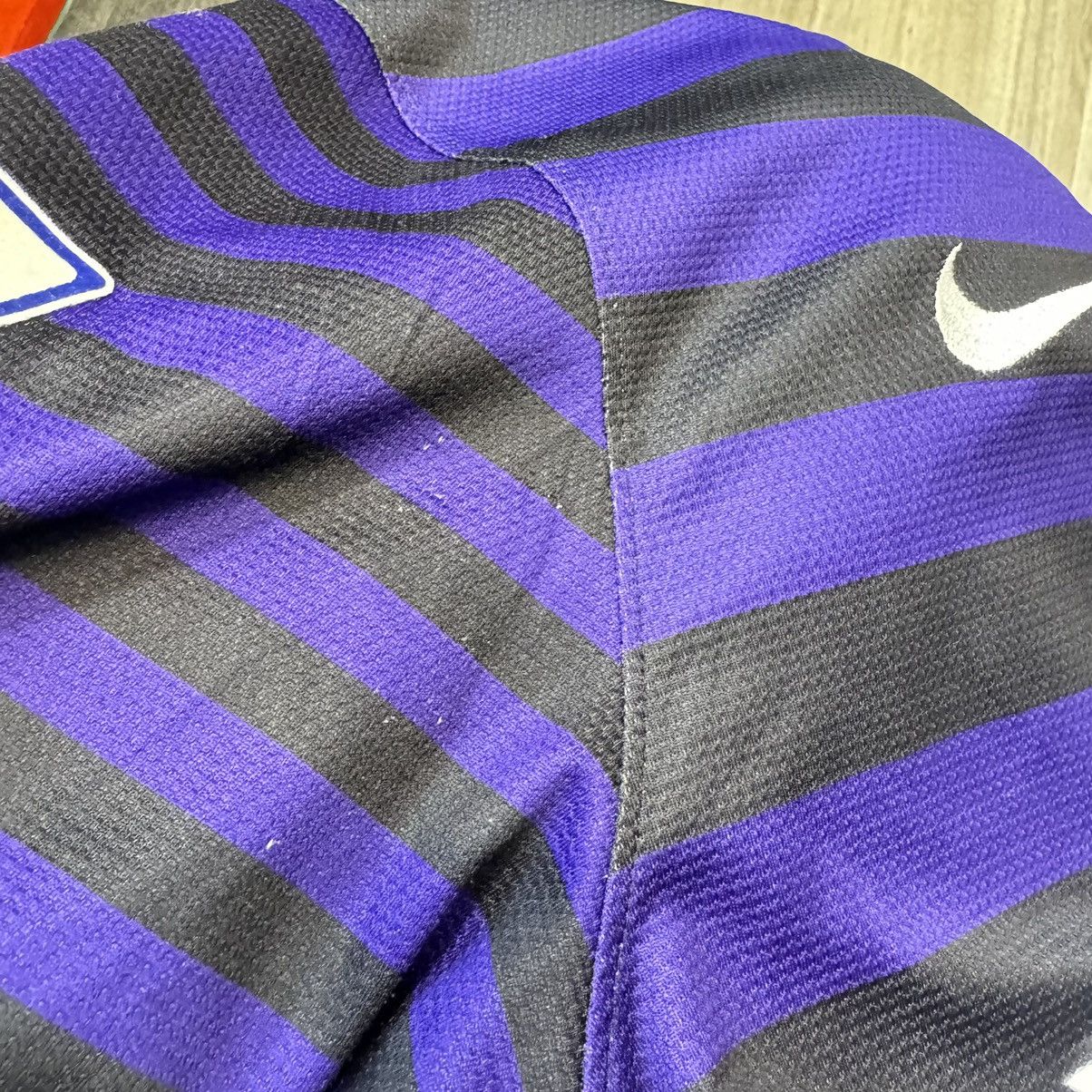 Nike Arsenal 12/13 away shirt #8 Arteta Size US S / EU 44-46 / 1 - 8 Thumbnail