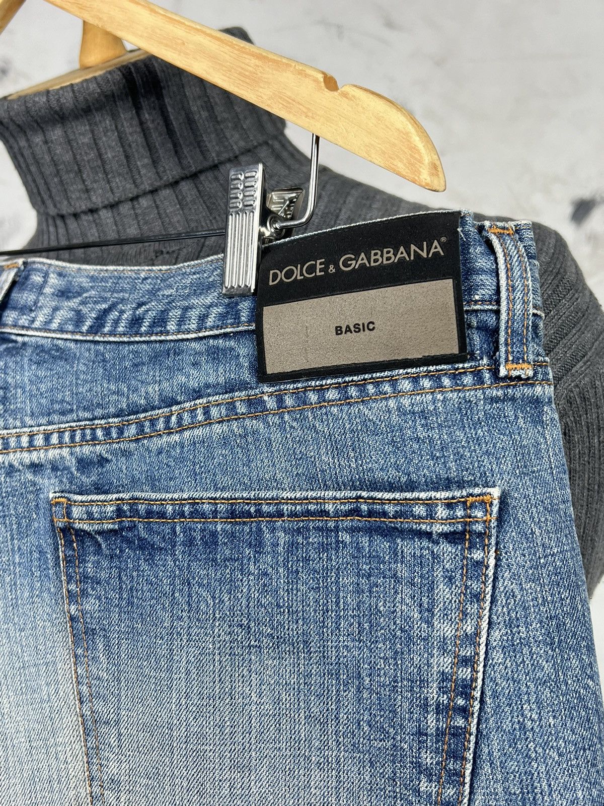 Dolce & Gabbana Vintage Dolce & Gabbana Basic Jeans Size 40 - 32 Size US 40 / EU 56 - 10 Thumbnail
