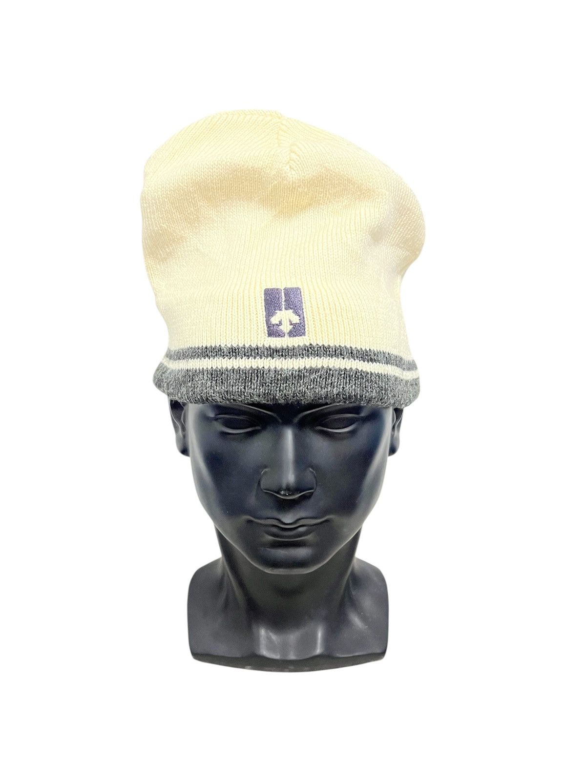 Descente Vintage Descente Small Logo Beanie Hat Size ONE SIZE - 1 Thumbnail