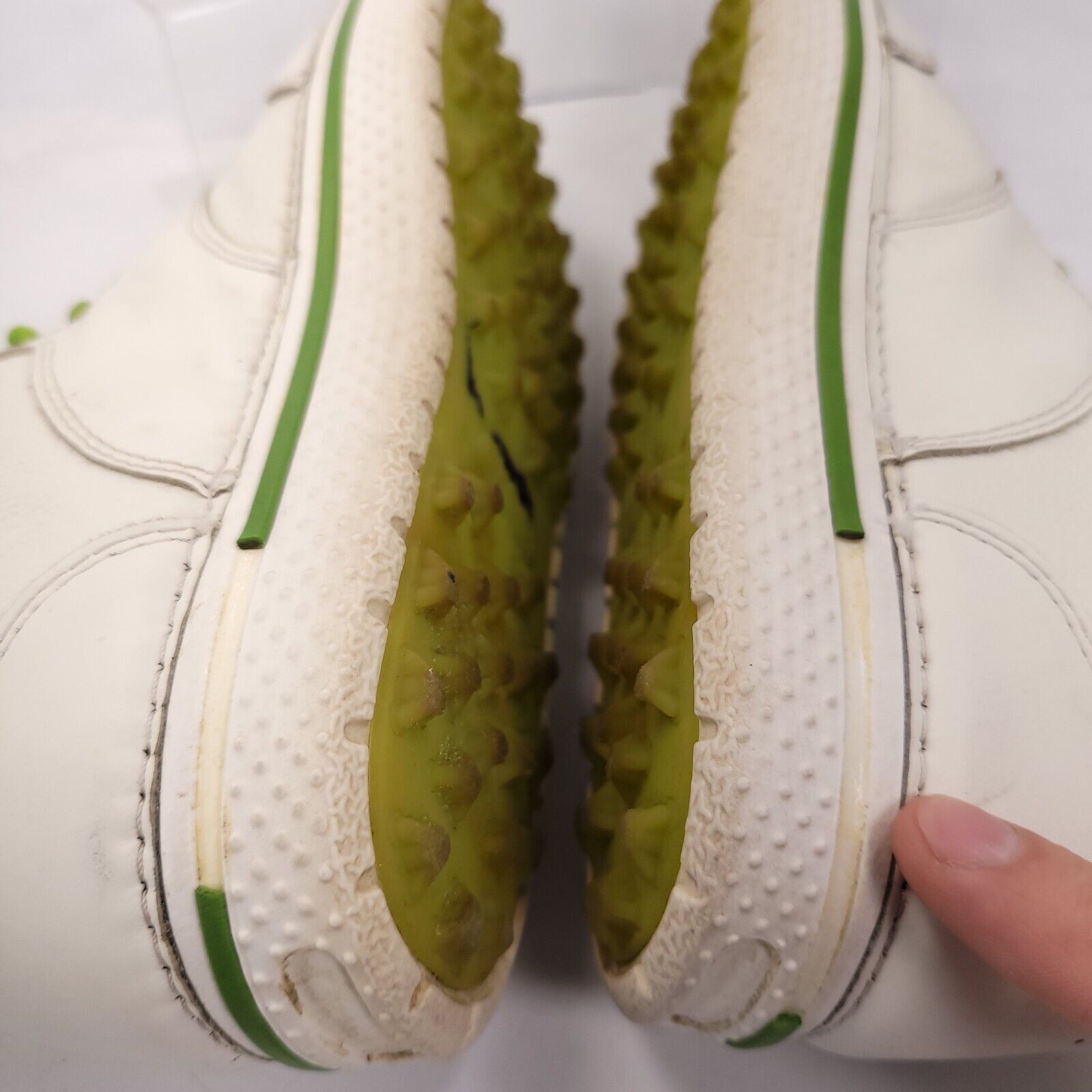 Crocs Crocs Athletic Leather Golf Shoe Mens Size 8 White Green Size US 8 / EU 41 - 9 Thumbnail