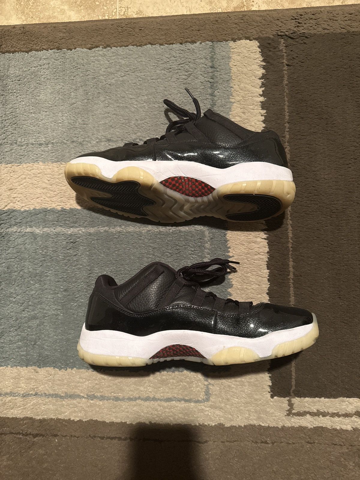 Jordan Brand Air Jordan 11 Low 72-10 Size US 12.5 / EU 45-46 - 2 Thumbnail