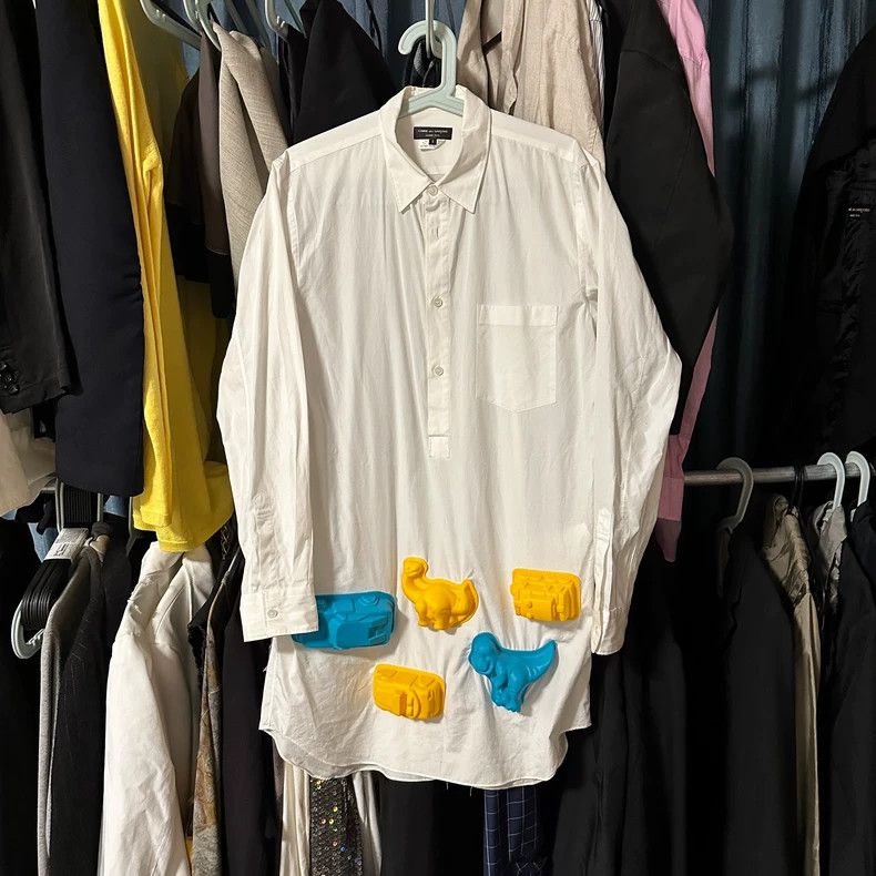 Comme des Garcons Comme Des Garcons Dinosaur Toy Shirt- DMC Size US S / EU 44-46 / 1 - 1 Thumbnail