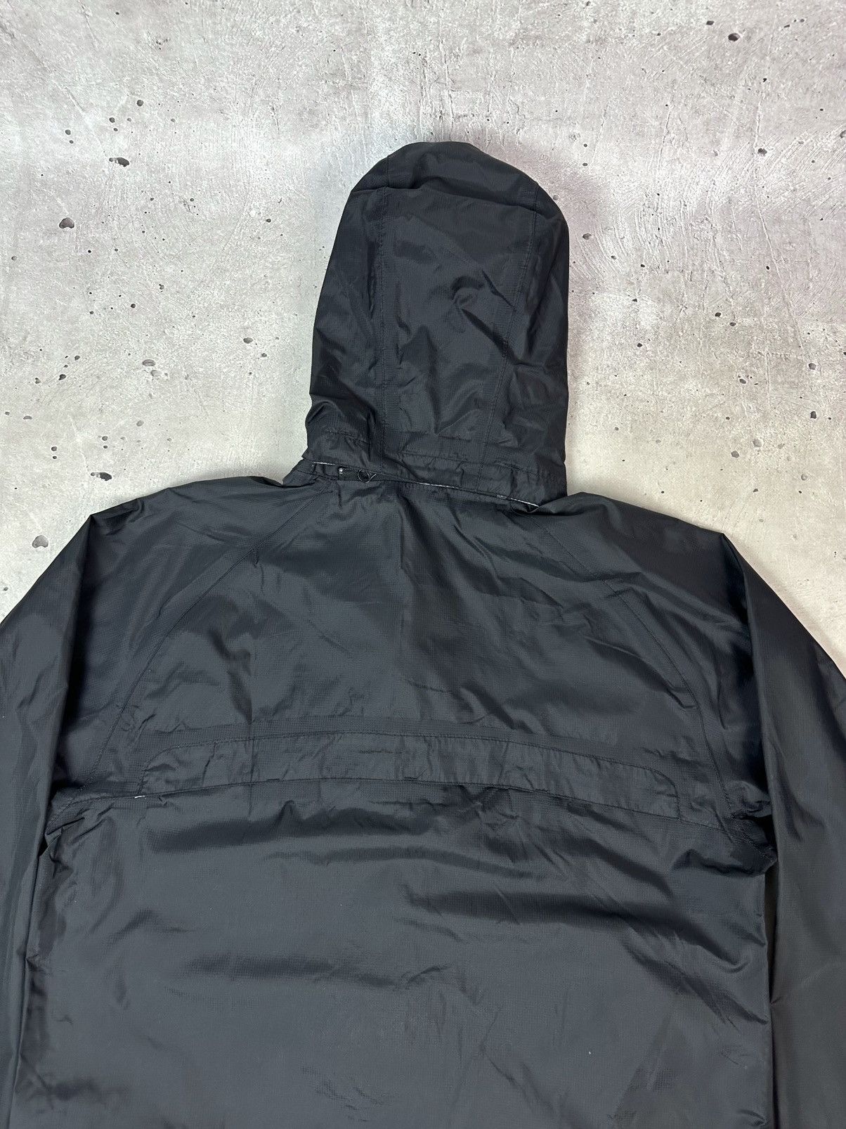 Other Quechua Balck Nylon Men’s Light Membrane Hooded Jacket Size US S / EU 44-46 / 1 - 15 Thumbnail