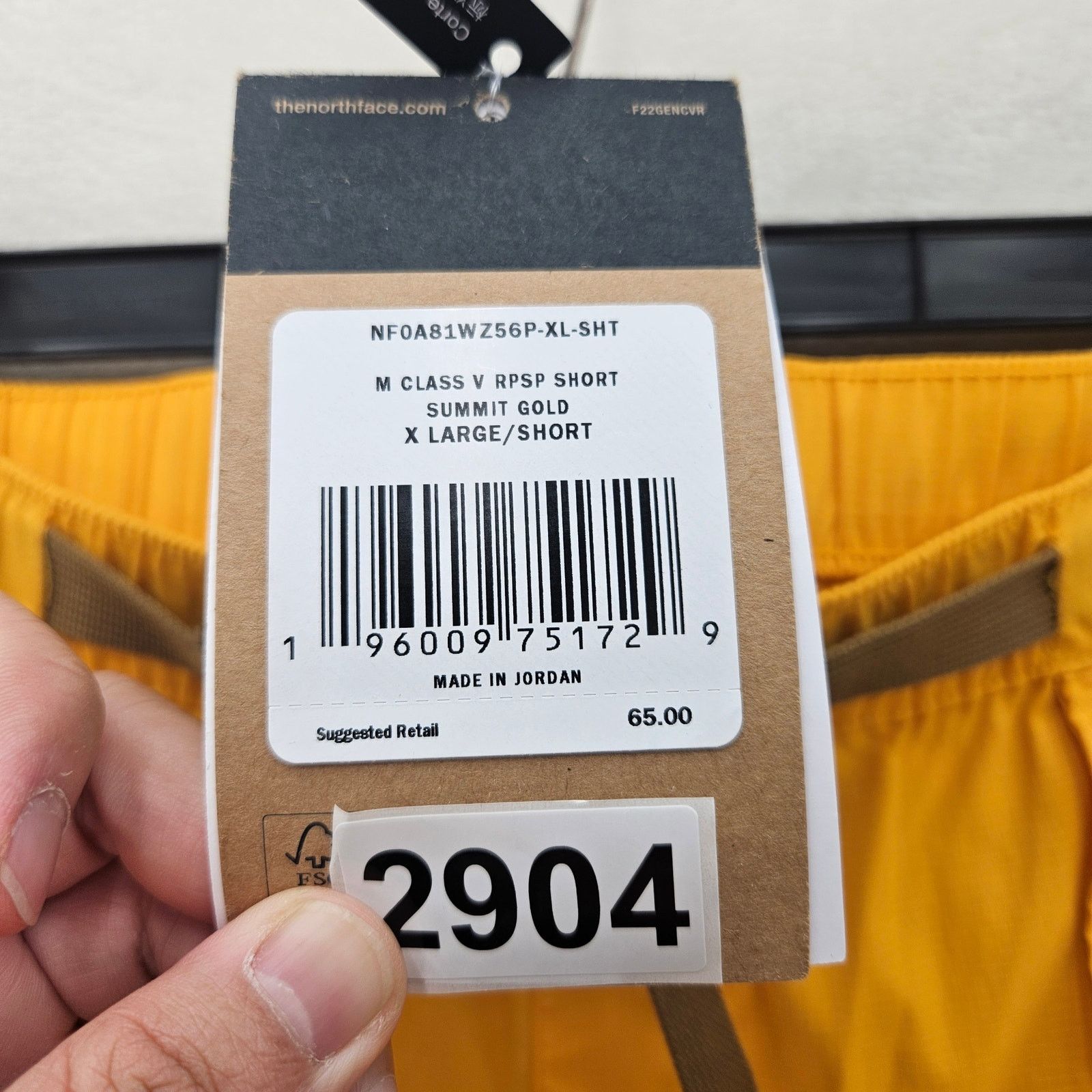 The North Face THE NORTH FACE MEN'S XL RIPSTOP CARGO SHORTS SUMMIT GOLD Size US 38 / EU 54 - 5 Thumbnail