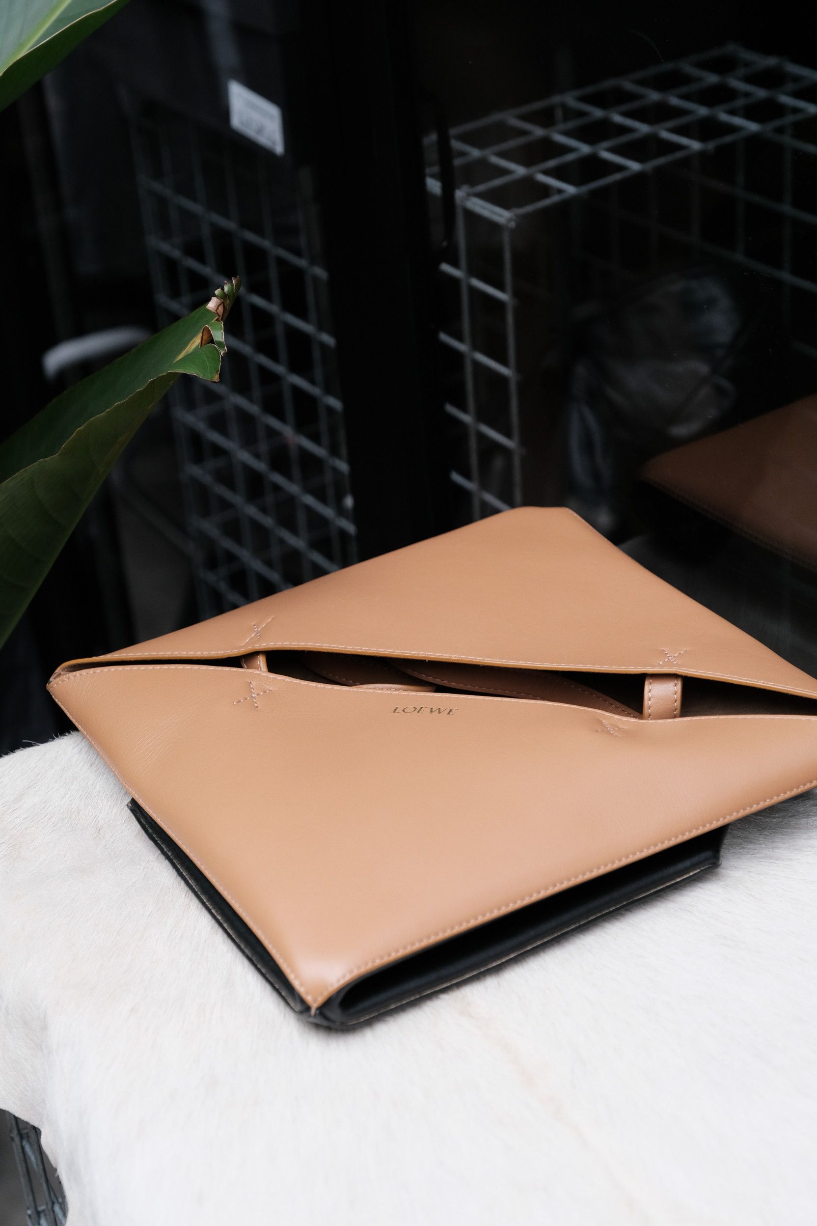 Loewe Loewe Puzzle Fold Tote Medium Size ONE SIZE - 7 Thumbnail
