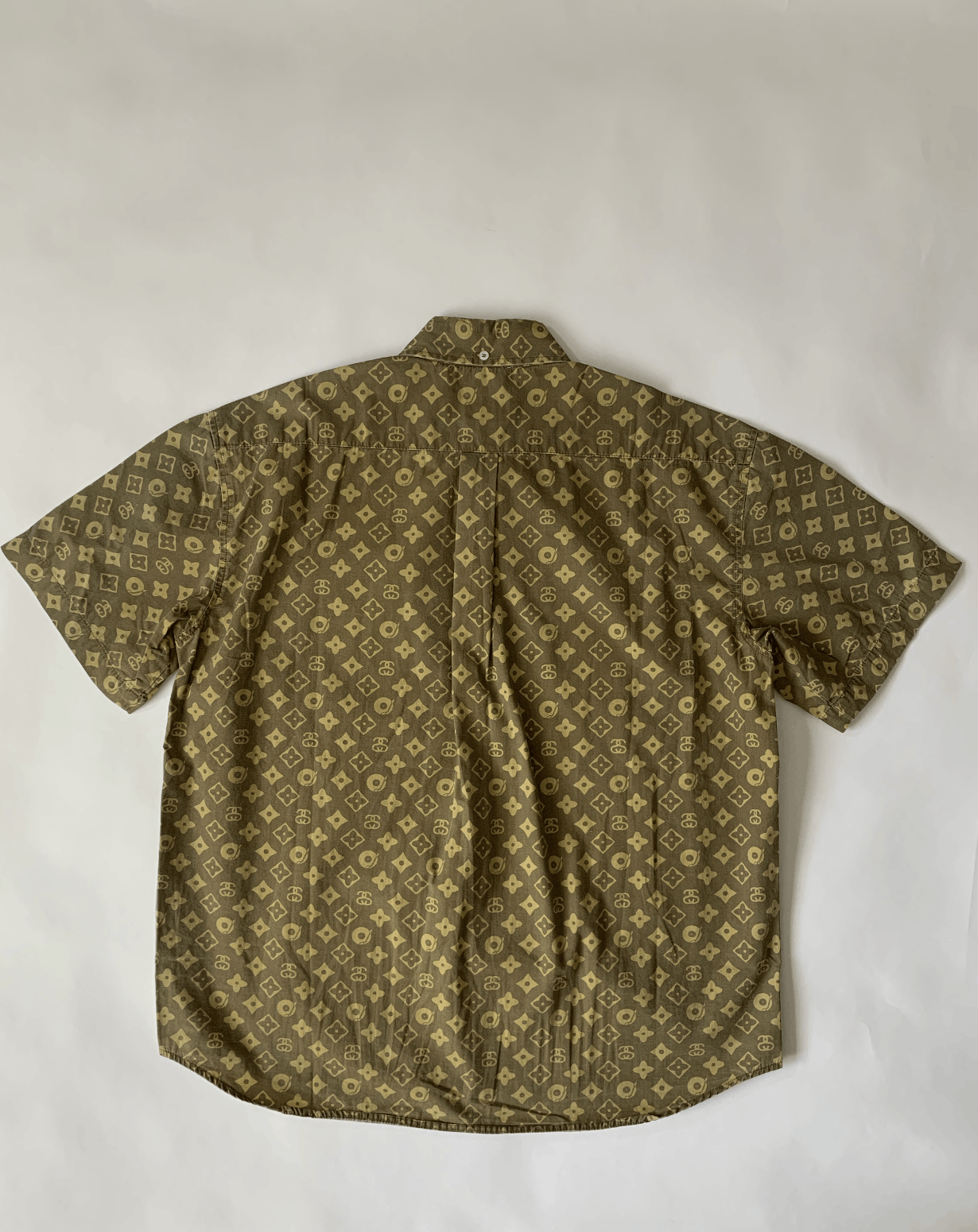 Stussy AW00 Stussy Louis Shortsleeve Size US M / EU 48-50 / 2 - 3 Thumbnail
