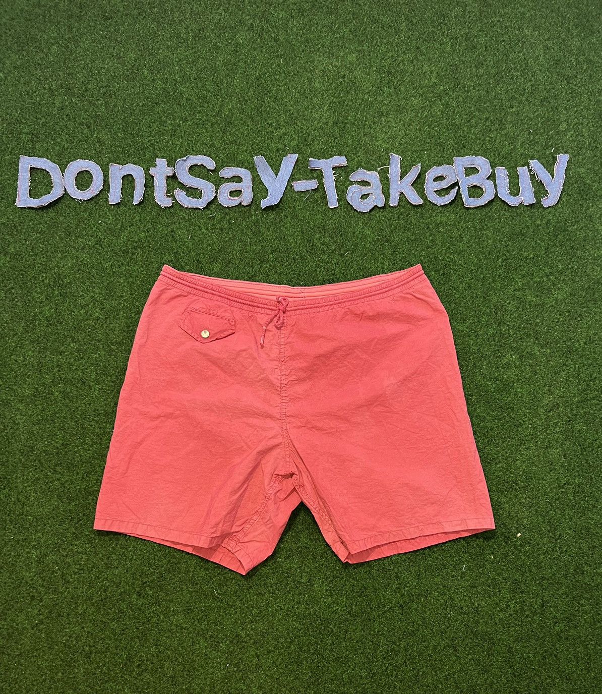 vintage-vintage-c-p-company-short-90s-american-wear-y2k-casual-style