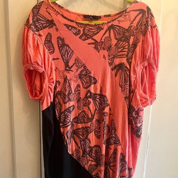 Urban Outfitters People’s Market Urban Outfitters Butterfly Top Shirt Size S Size S / US 4 / IT 40 - 1 Thumbnail