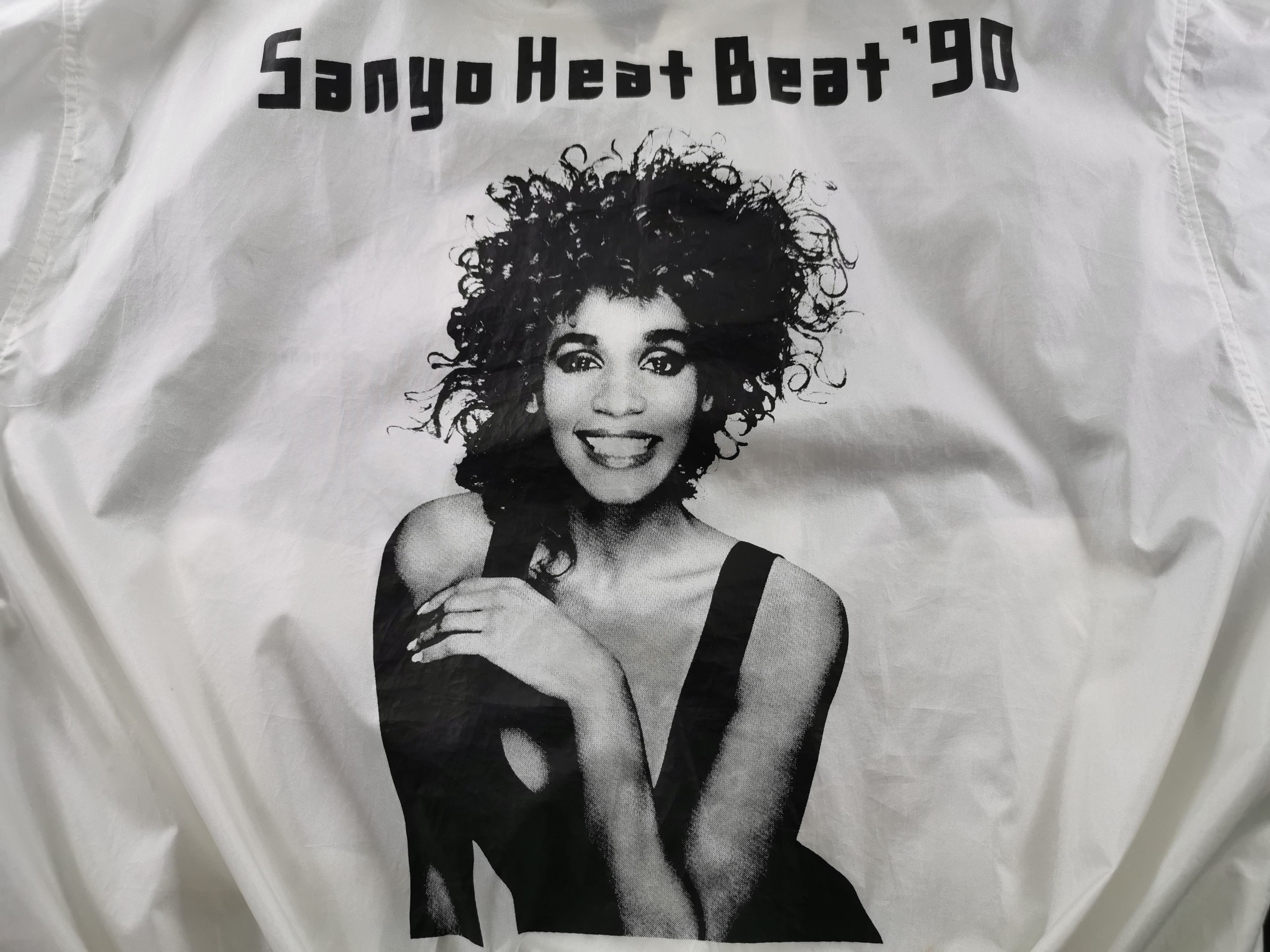 Vintage Vintage 90's Whitney Houston Sanyo Heat Beat Windbreaker Size US M / EU 48-50 / 2 - 6 Thumbnail
