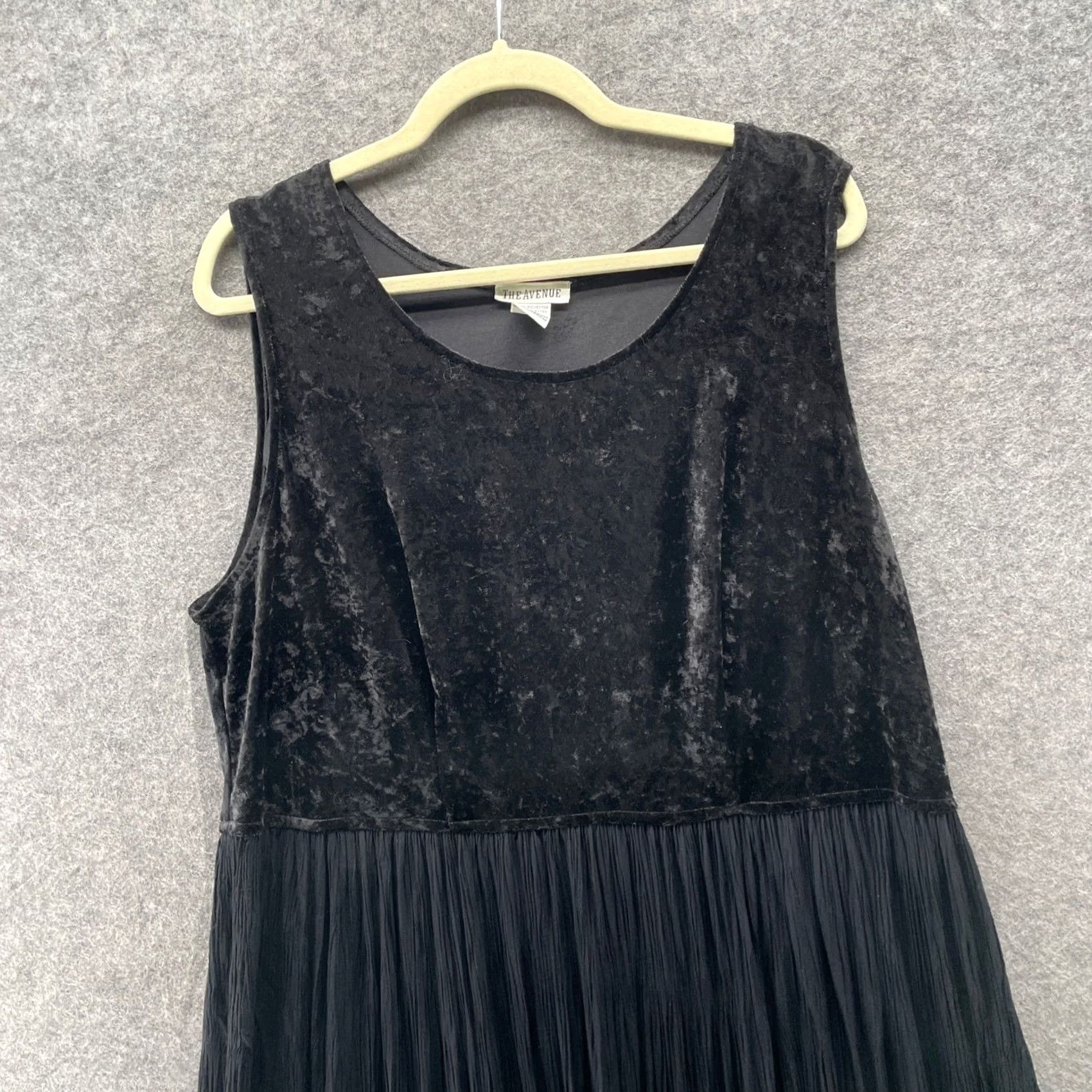 Avenue The Avenue Black Velvet Sleeveless Maxi Dress 18 A-Line Tank Dress Womens Size XXL / US 16-18 / IT 52-54 - 3 Thumbnail