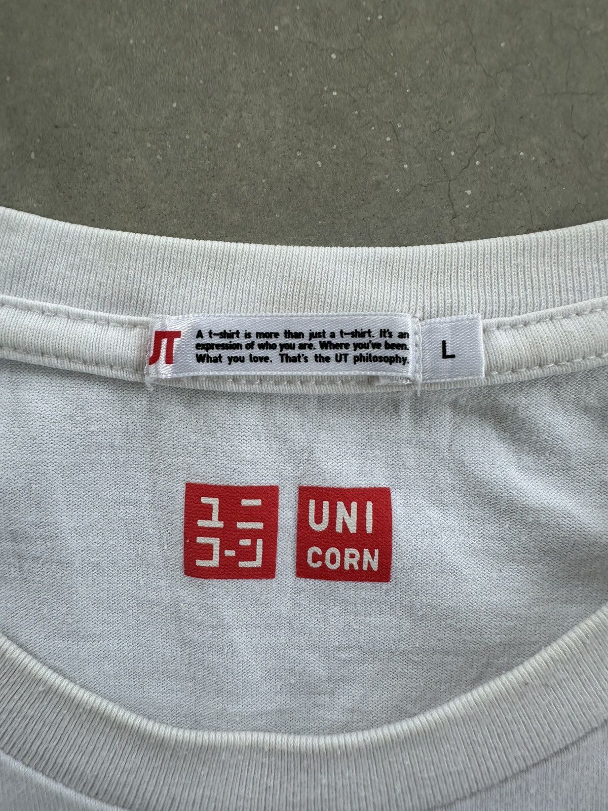 Anime × Uniqlo UNICOOOOORN UNIQLO TEE Size US L / EU 52-54 / 3 - 4 Thumbnail