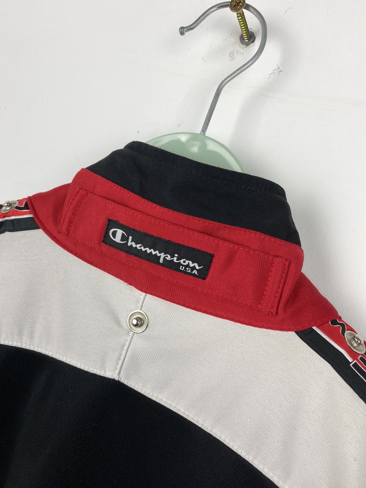 Champion Vintage Champion USA NBA Jacket Chicago Bulls Y2K Size US L / EU 52-54 / 3 - 7 Thumbnail