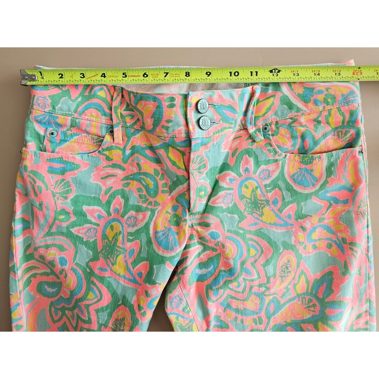 Lilly Pulitzer EUC Lilly Pulitzer Worth Skinny Mini Floral Print Jeans 6 Size 28" / US 6 / IT 42 - 3 Thumbnail