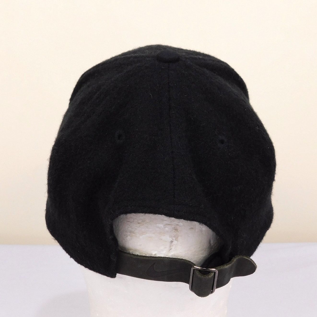 Nike Vintage Nike Black Wool Strapback Hat Cap Tonal Swoosh Y2K Size ONE SIZE - 4 Thumbnail