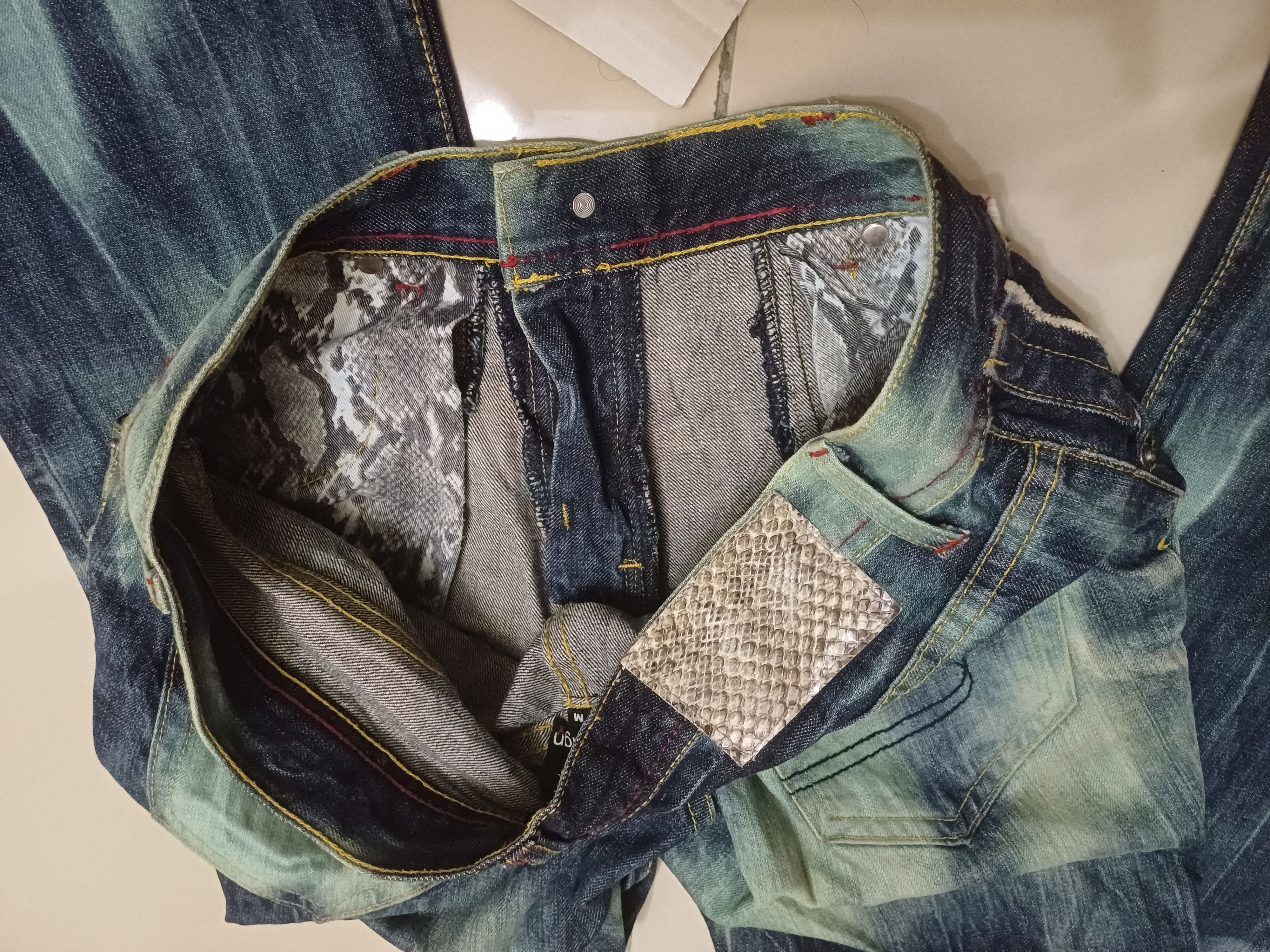 semanticdesign Crazy flared jeans, semantic design ..snake leather Size US 32 / EU 48 - 11 Thumbnail