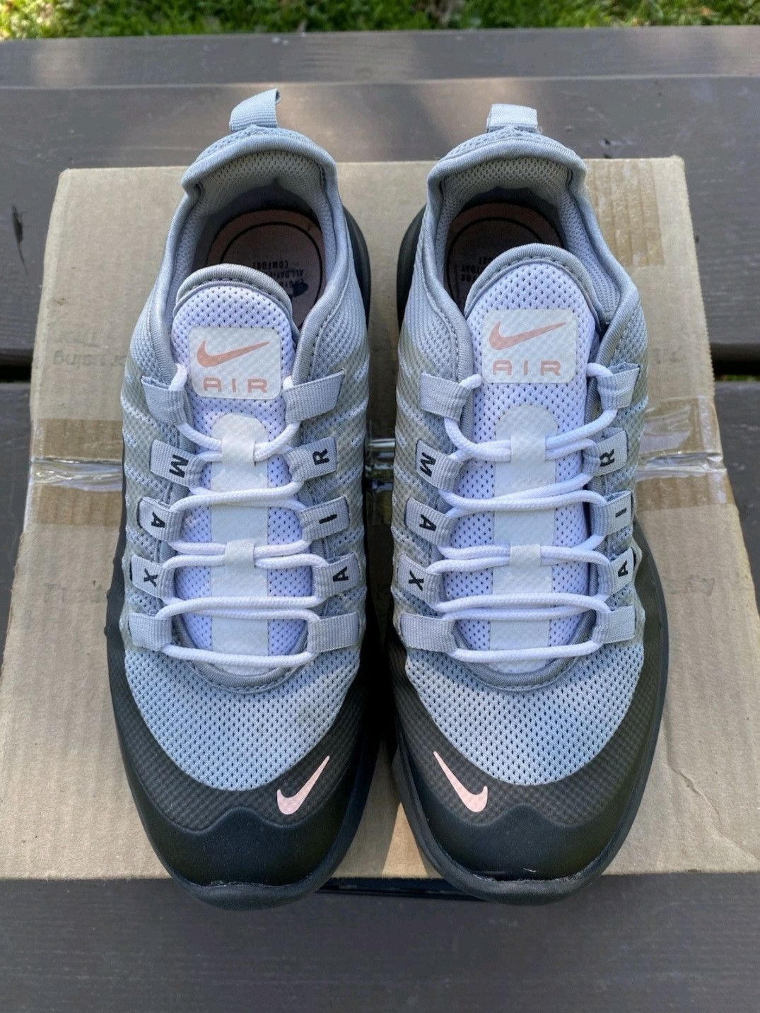 Nike Nike Wmns Air Max Axis Grey Coral AA2168005 Size 7 Size US 7 / IT 37 - 2 Thumbnail