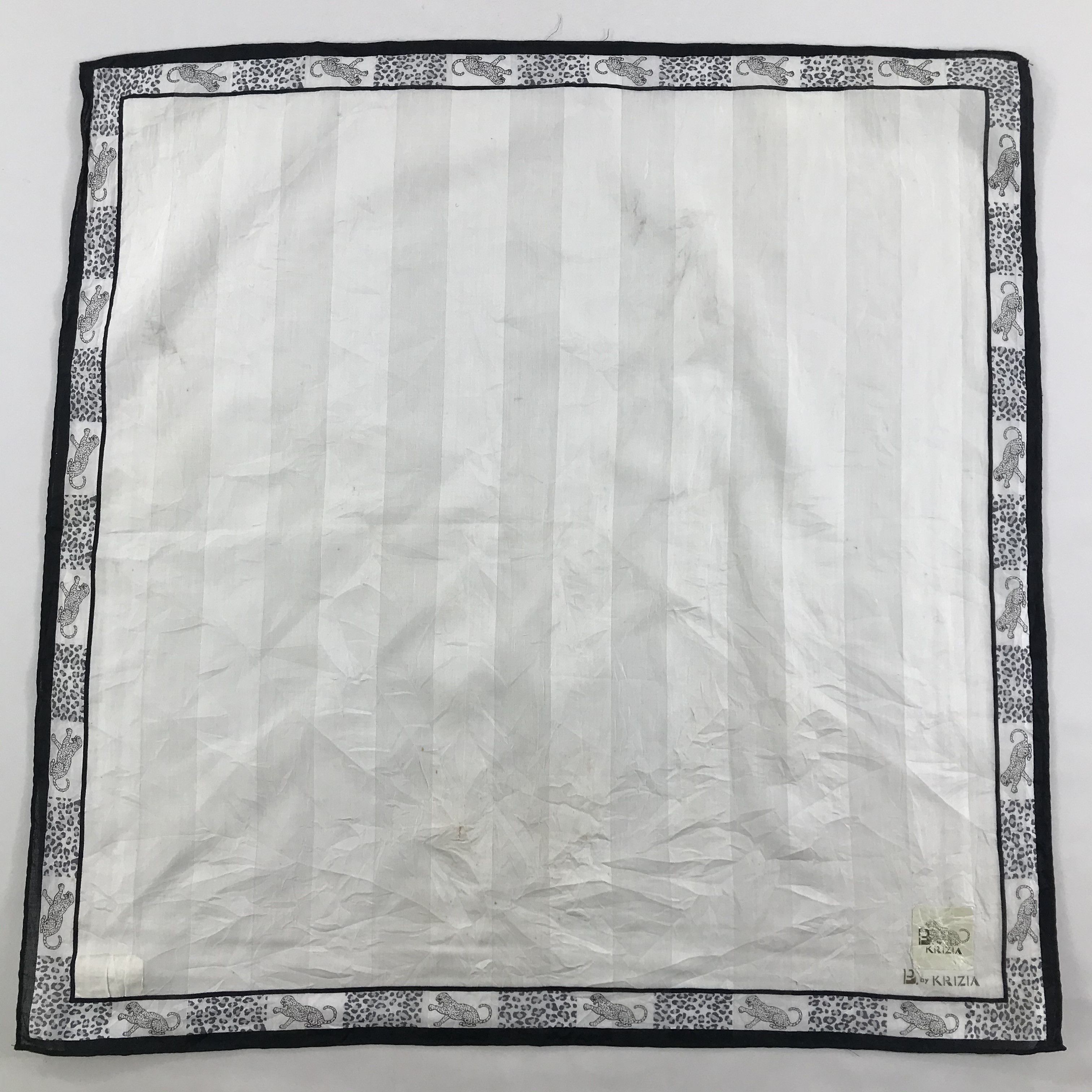 Krizia Uomo × Vintage Krizia Uomo Bandana / Handkerchief / Neckerchief - S1472 Size ONE SIZE - 1 Thumbnail