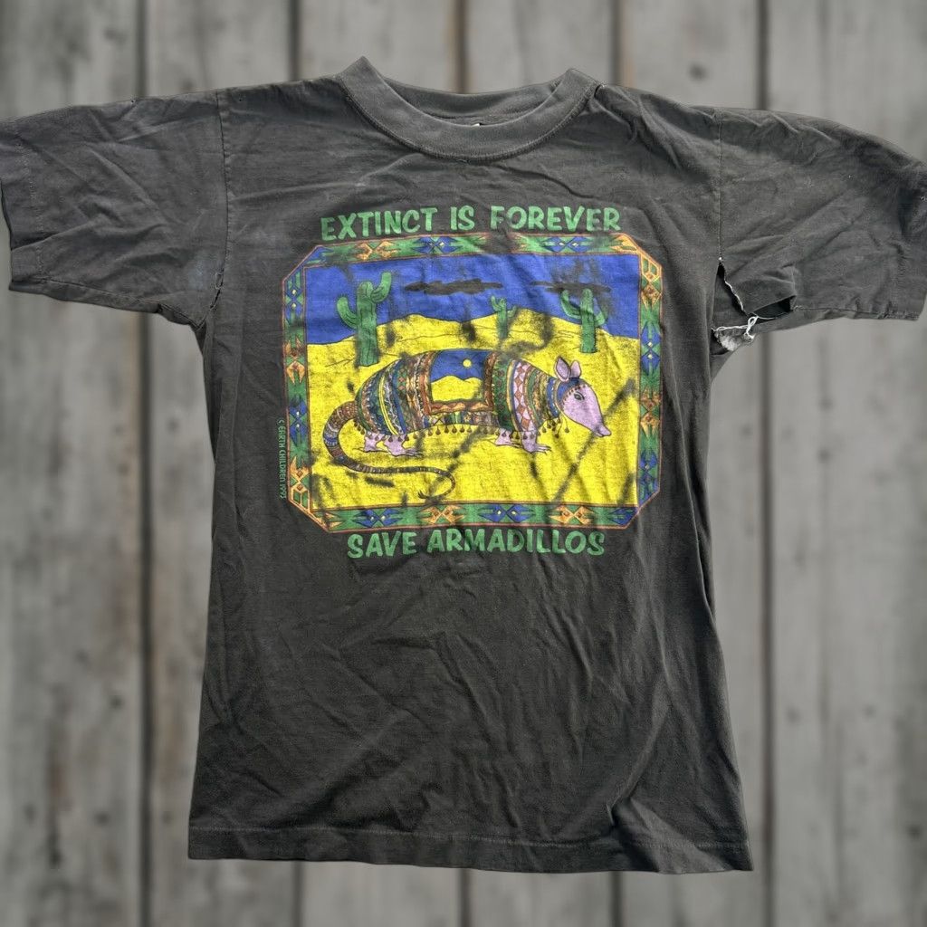 Vintage VINTAGE Earth Children Save Armadillos T-Shirt Mens Medium Black 90s Armadillo Graphic Extinct Is Forever Mens Size US M / EU 48-50 / 2 - 1 Thumbnail