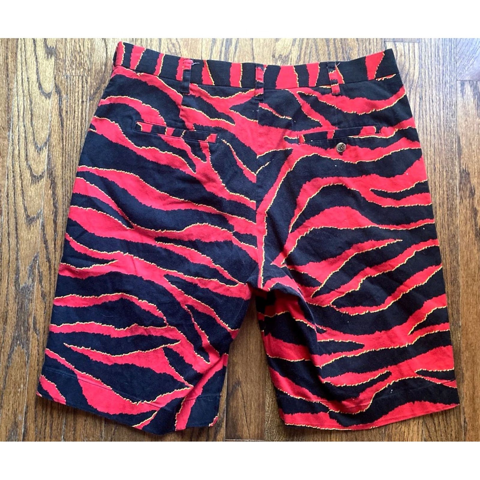 Vintage Loudmouth Golf Mens Chino Shorts Size 36 Red Tiger Camo AOP Size US 36 / EU 52 - 8 Thumbnail