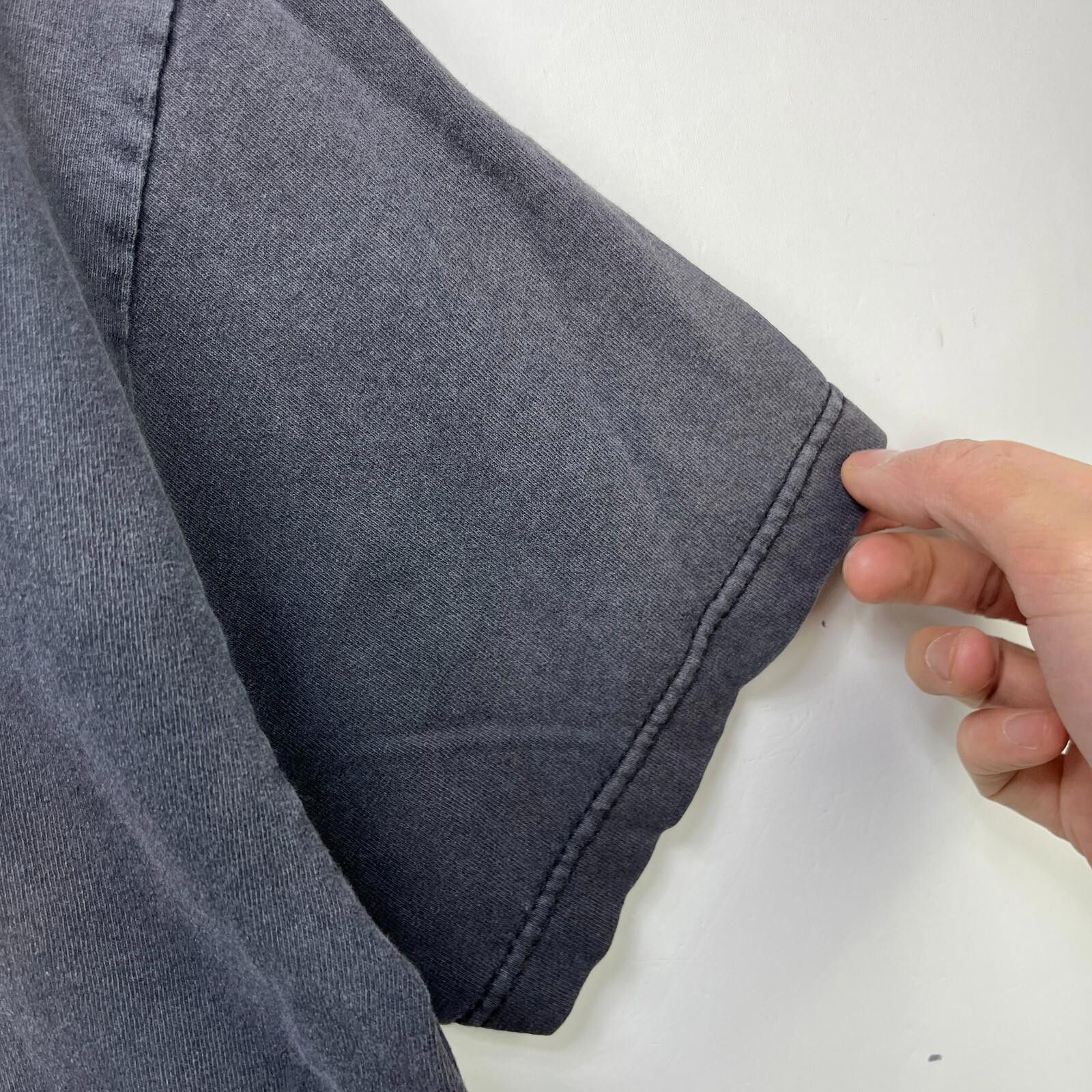 Vintage Vintage Red Dragon Skateboard Sun Faded T Shirt Large RDS Size US L / EU 52-54 / 3 - 9 Thumbnail