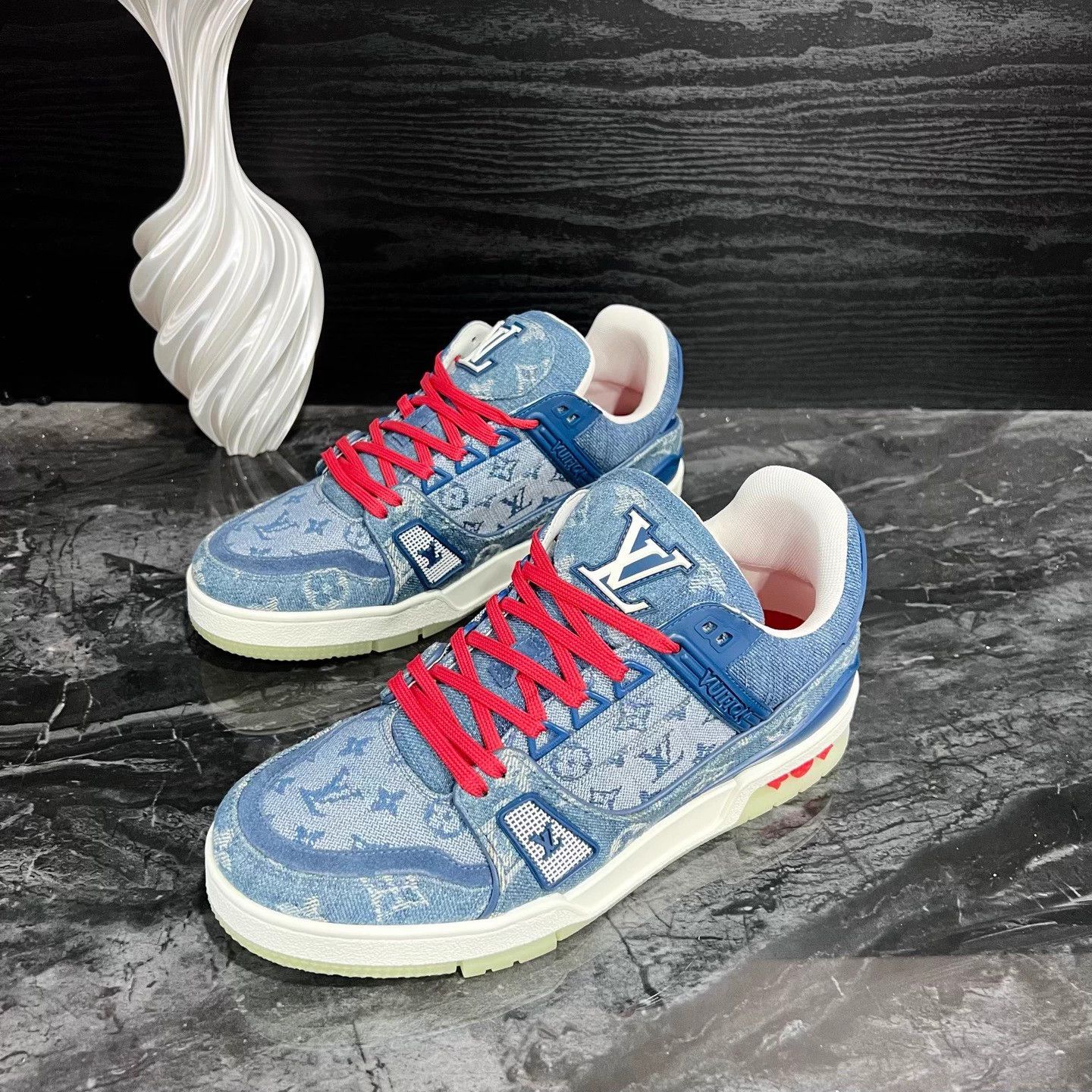 Louis Vuitton LV Denim Trainer China Exclusive Near New 38.5 Size US 7.5 / IT 37.5 - 1 Thumbnail