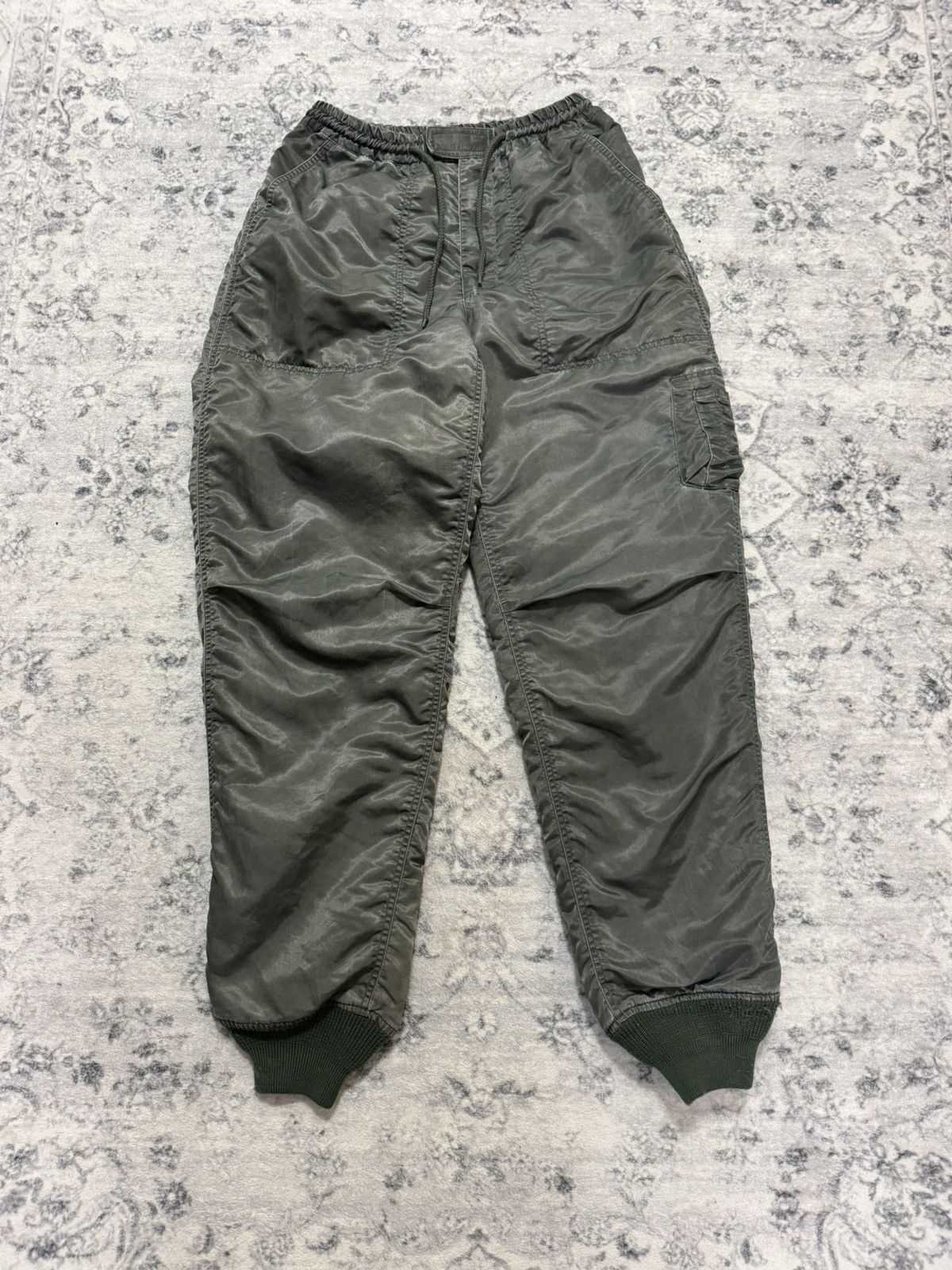 Japanese Brand VINTAGE HARD WASH QUILTED LINING FLIGHT BOMBER PANT Size US 32 / EU 48 - 2 Thumbnail