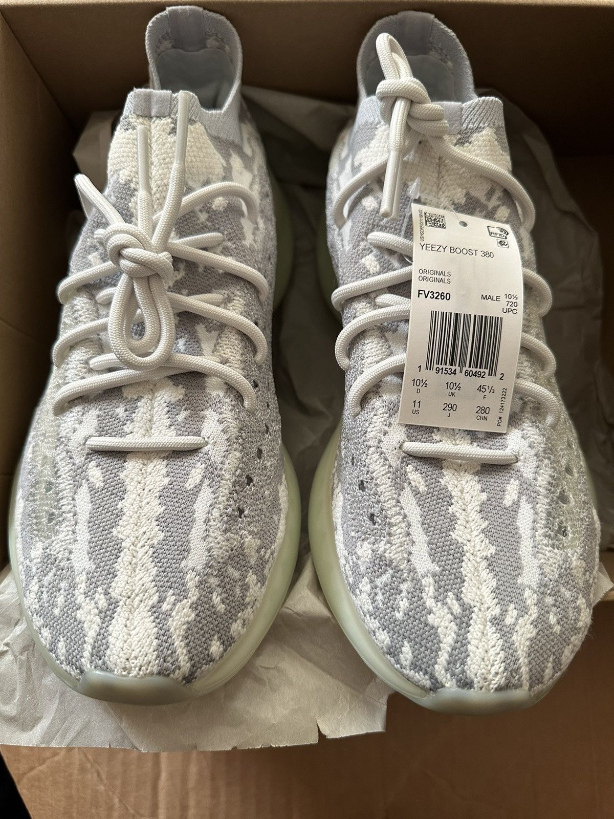 Adidas × Kanye West Yeezy Boost 380 Alien Size US 11 / EU 44 - 1 Thumbnail