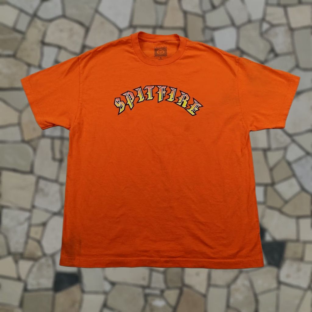 Spitfire Spitfire Shirt Mens XL Orange Skater Flame Guy Short Sleeve Skateboarding Skate Size US XL / EU 56 / 4 - 1 Thumbnail
