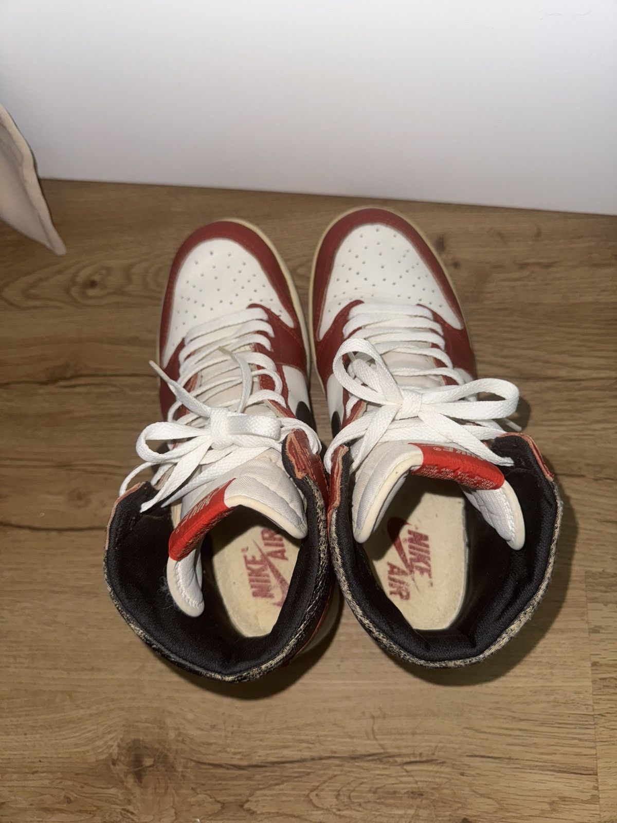 Jordan Brand 1985 Jordan 1 Chicago size 9 Size US 9 / EU 42 - 9 Thumbnail