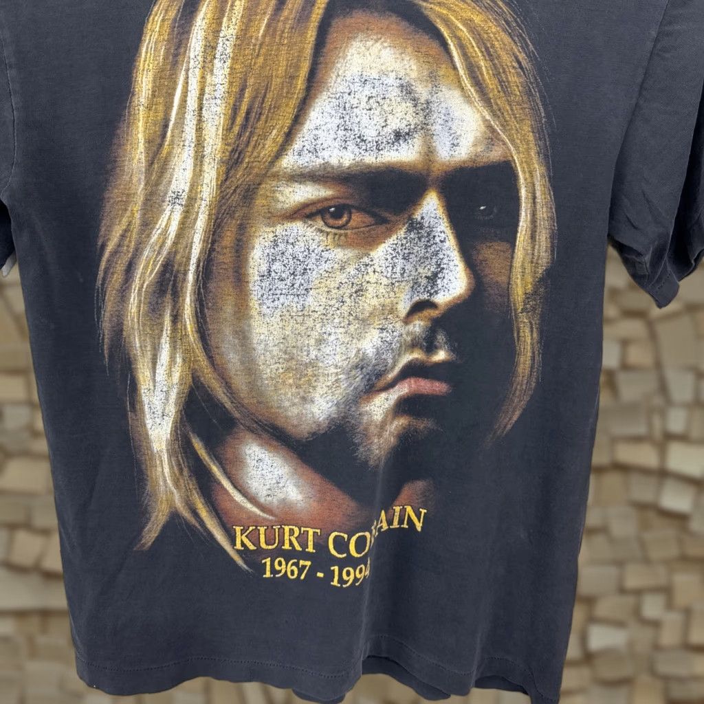 Vintage Vintage Nirvana Kurt Cobain Memorial T-Shirt Men Large Black 90s Grunge Music Metal Heaven Size US L / EU 52-54 / 3 - 1 Thumbnail