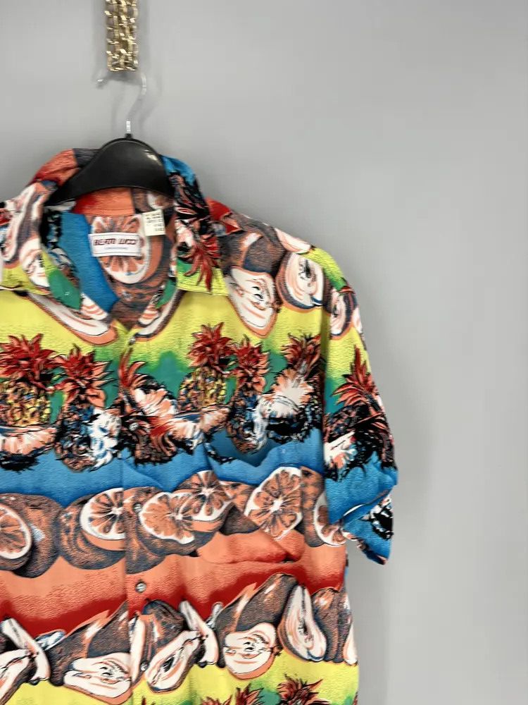 Vintage Vintage crazy shirts Hawaiian size M Size US M / EU 48-50 / 2 - 5 Thumbnail