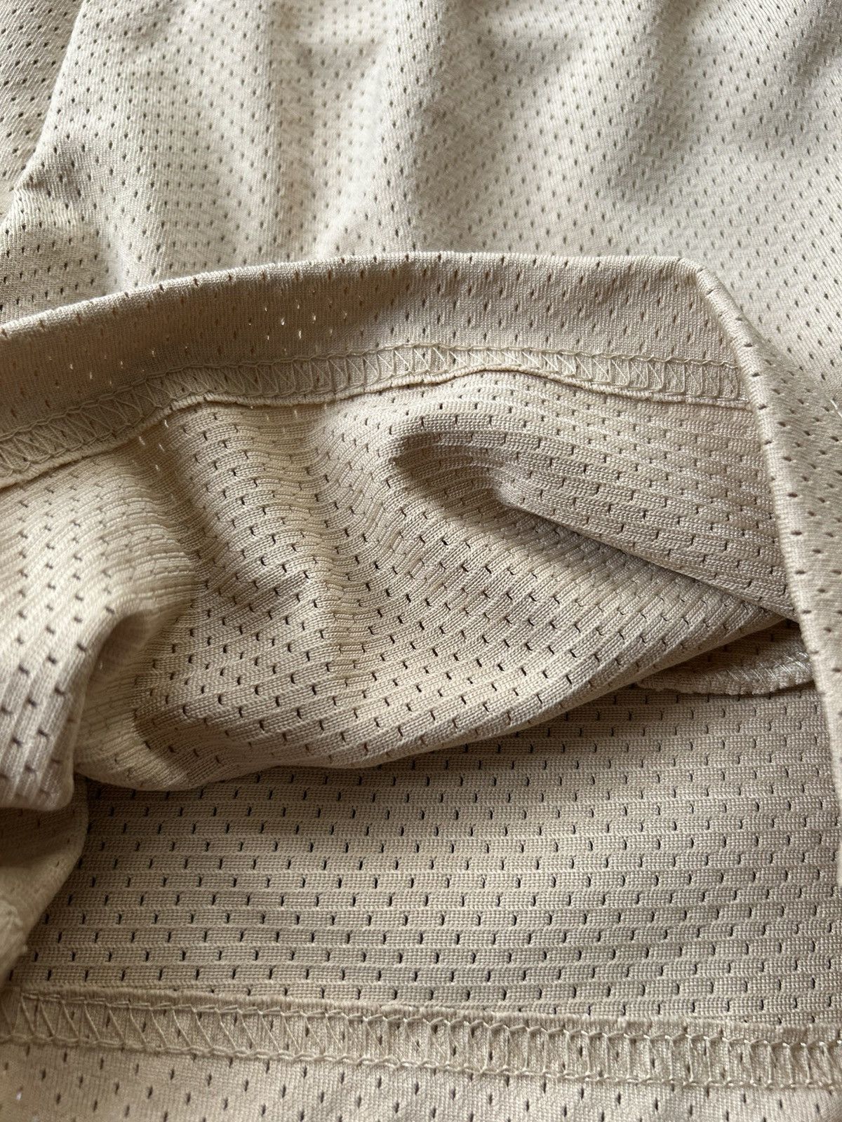Eric Emanuel SIZE SMALL Eric Emanuel Vegas Gold/White Shorts Size US 30 / EU 46 - 4 Thumbnail