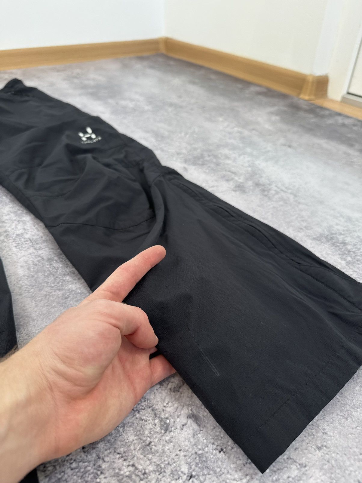 Haglofs Vintage Haglofs Gorpcore Windstopper Shell Hiking Aero Pants Size US 32 / EU 48 - 7 Thumbnail
