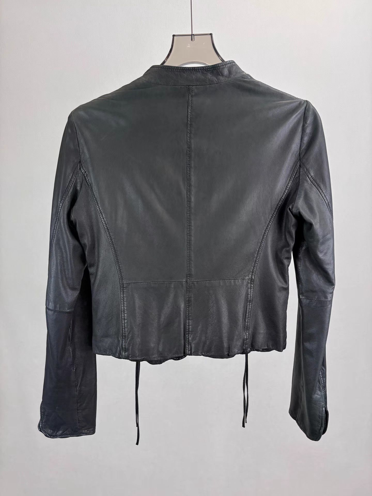 Armani ARMANI Black Leather Jacket K1 Size XS / US 0-2 / IT 36-38 - 2 Thumbnail