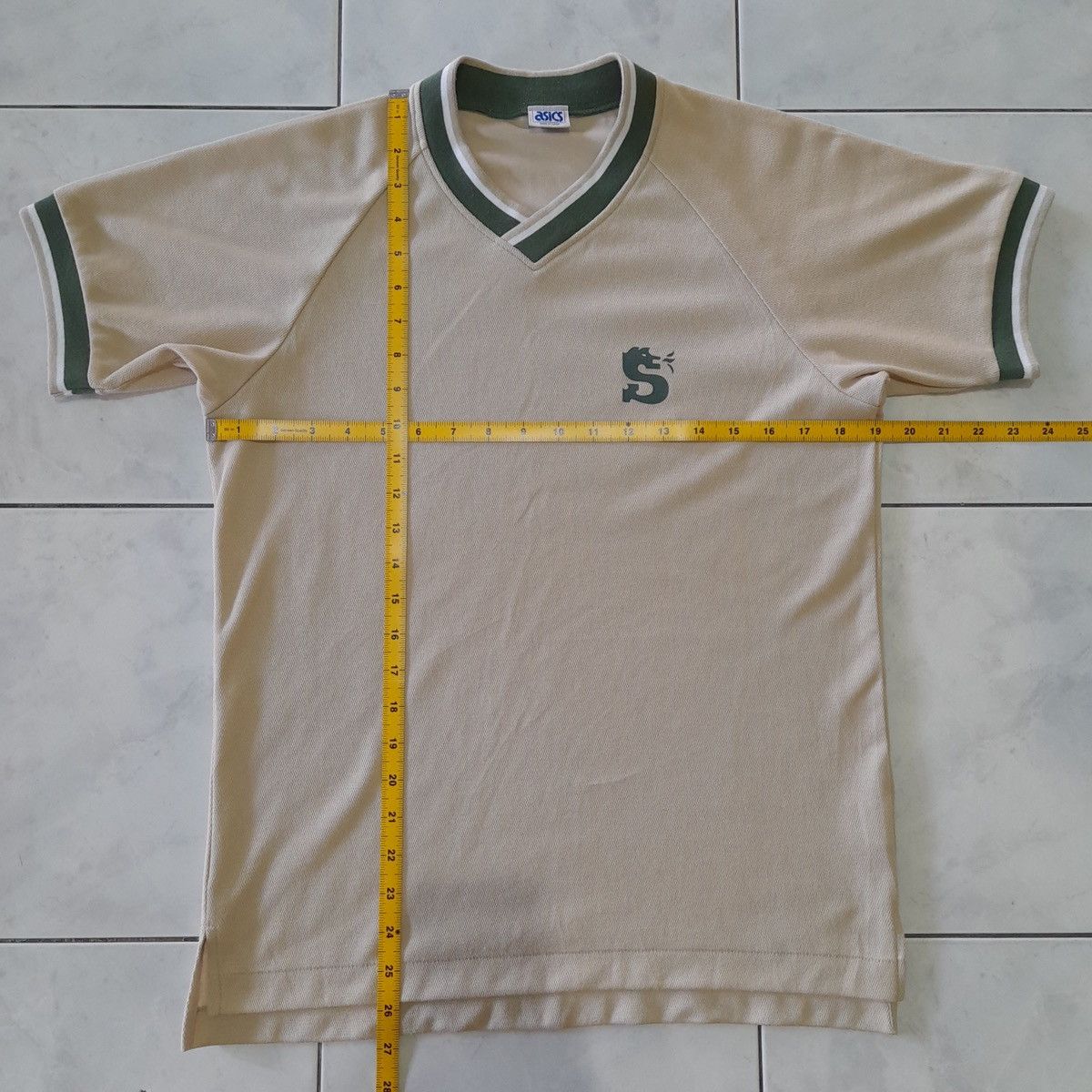 Asics Vintage Asics Made in Japan Sports Polo Beige Dragon Logo Size US M / EU 48-50 / 2 - 17 Thumbnail