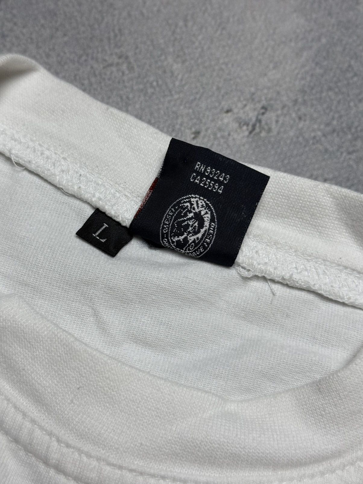 Diesel Vintage Tee Shirt Diesel Big Logo Punk y2k Japan Style 00s Size US M / EU 48-50 / 2 - 5 Thumbnail